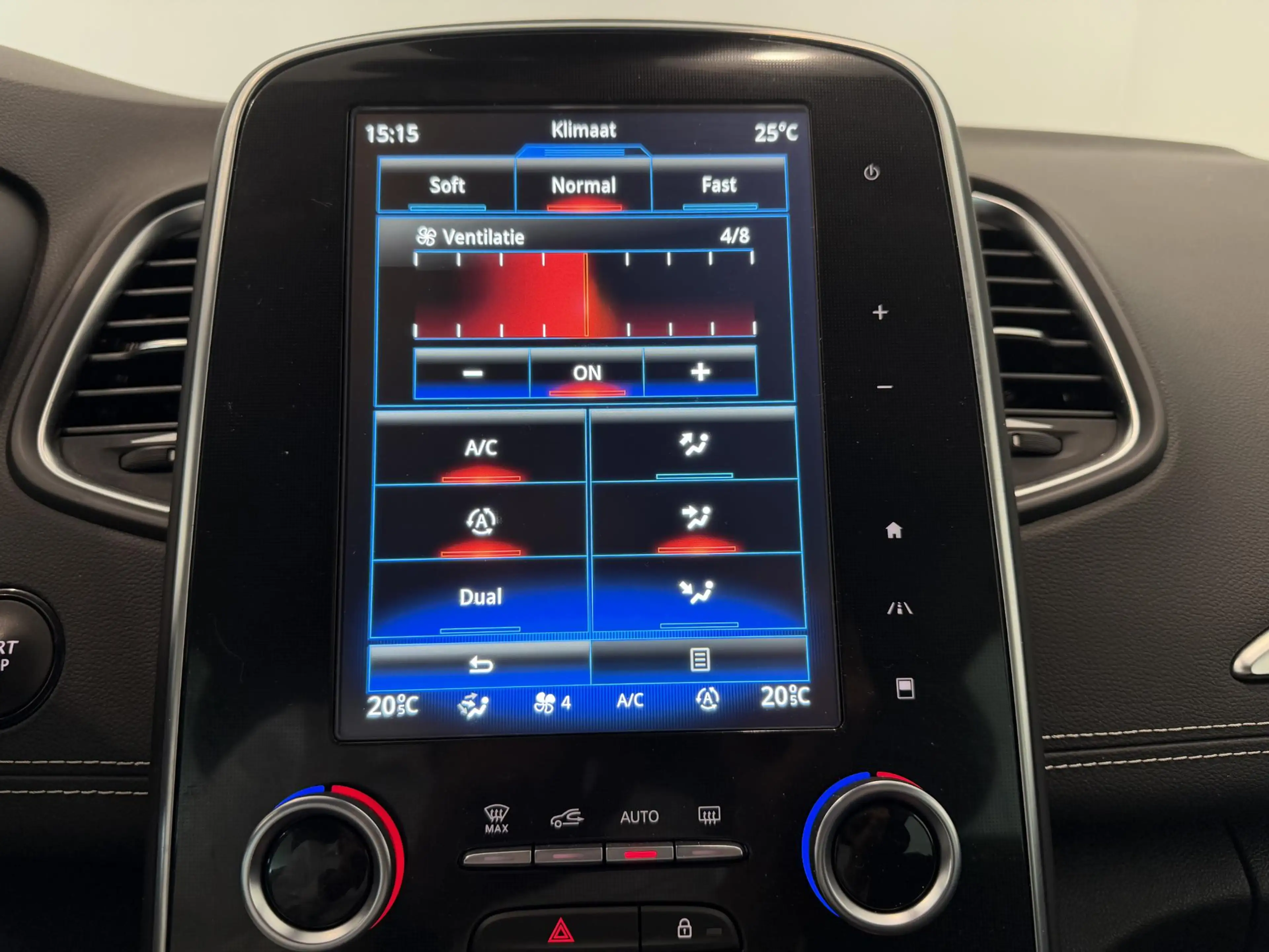Renault Scenic 1.3 TCe Bose | Trekhaak | Easy Life Pack | Massage — photo 12