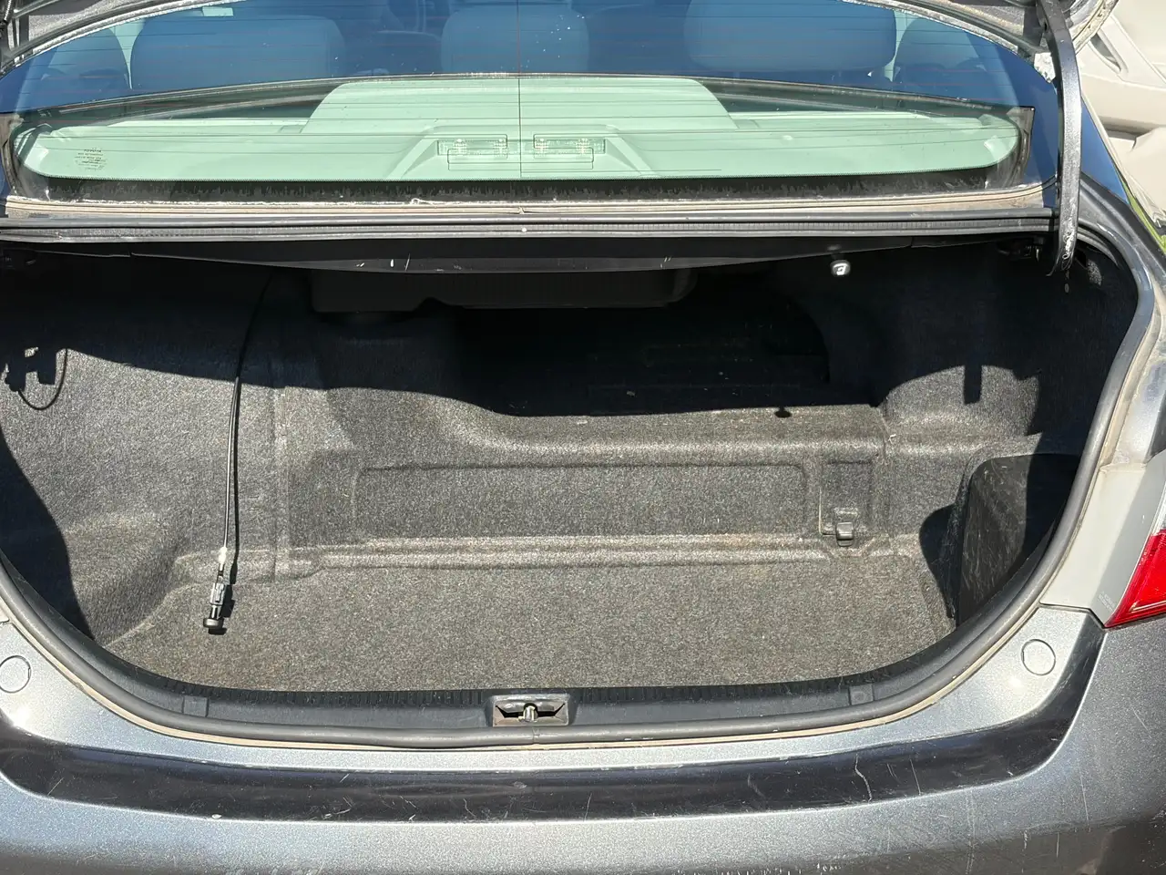 Toyota Camry снимка Toyota Camry