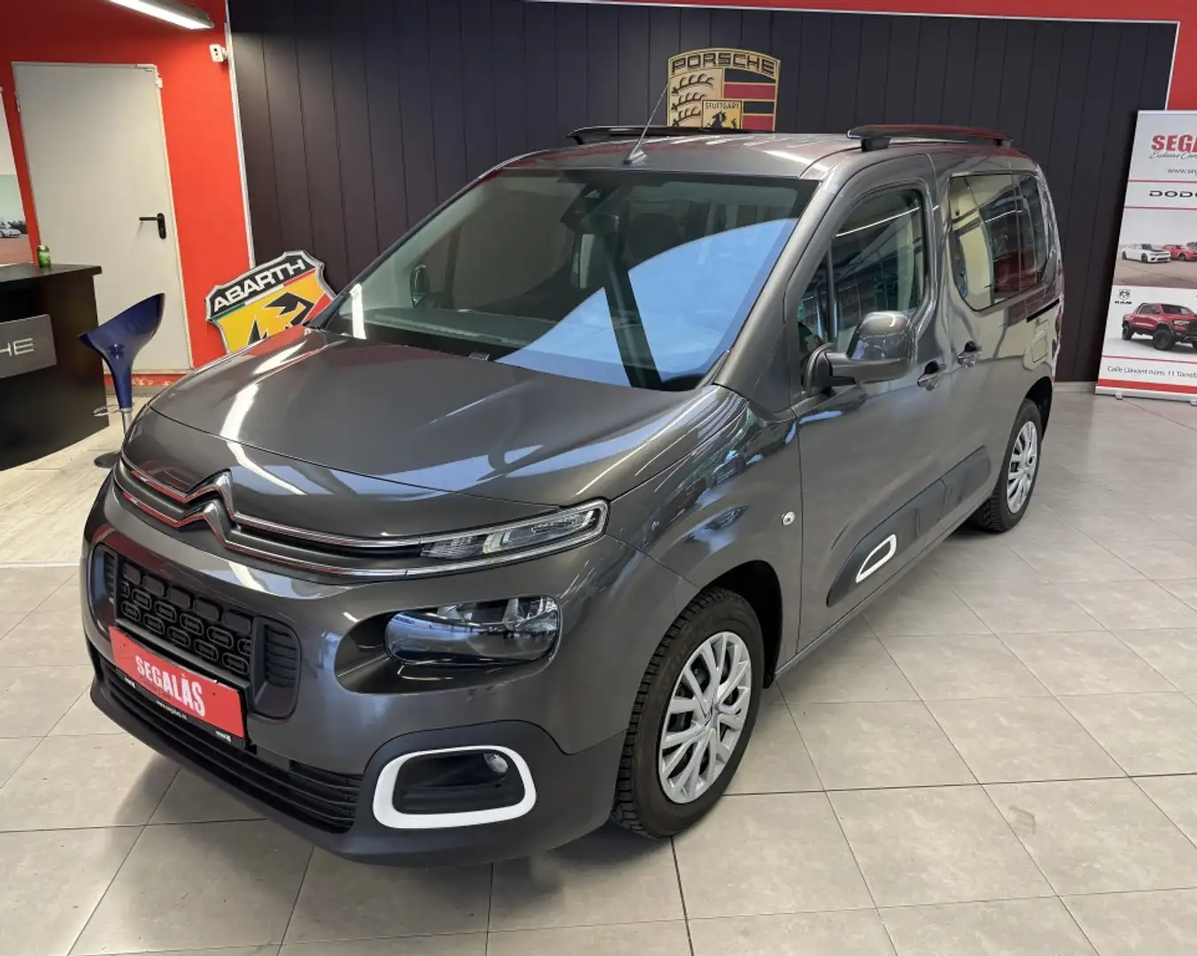Citroen Berlingo PureTech S&S Talla M Feel 110 Gris - 2