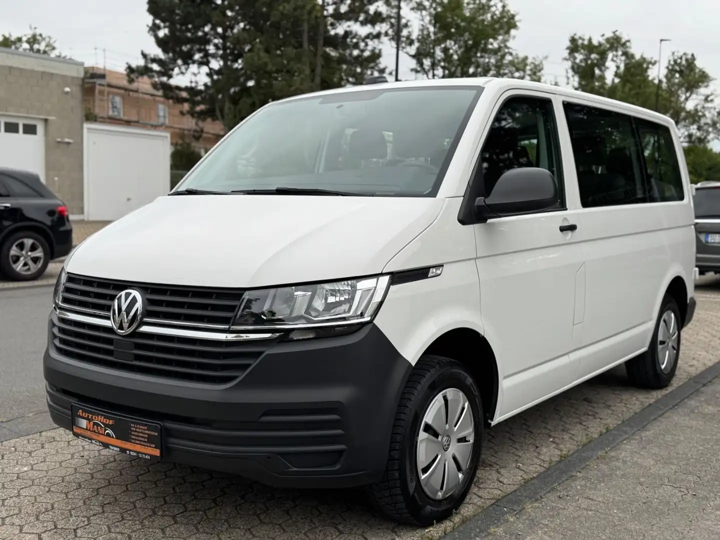 Volkswagen T6 Transporter /9Sitze/Navi/Klima Weiß - 2