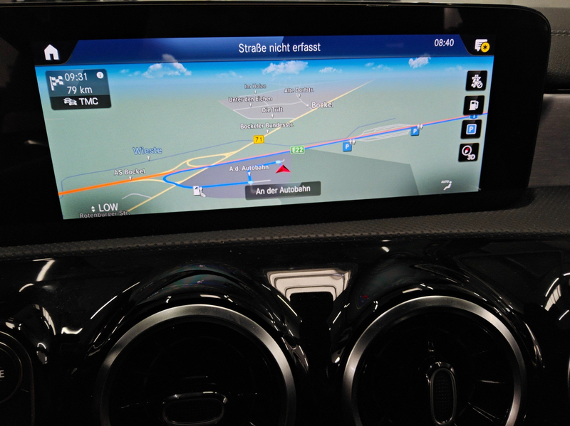 Mercedes-Benz CLA 250 Shooting Brake e AMG-Line Leder Navi LED — photo 7