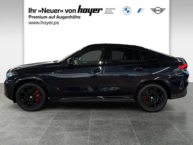BMW X6 view 3