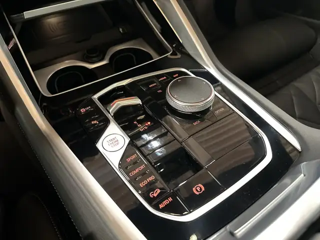 BMW X6 view 7