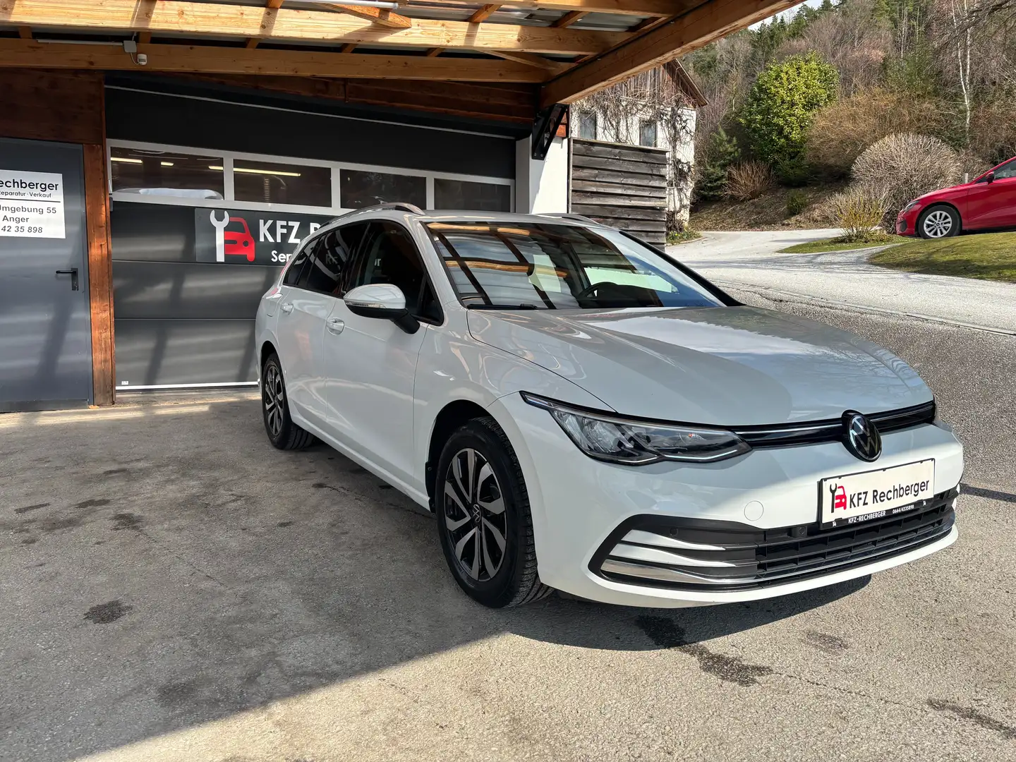 Volkswagen Golf Variant LED SHZ APP MULTI ACC PDC NAVI ALU Weiß - 1