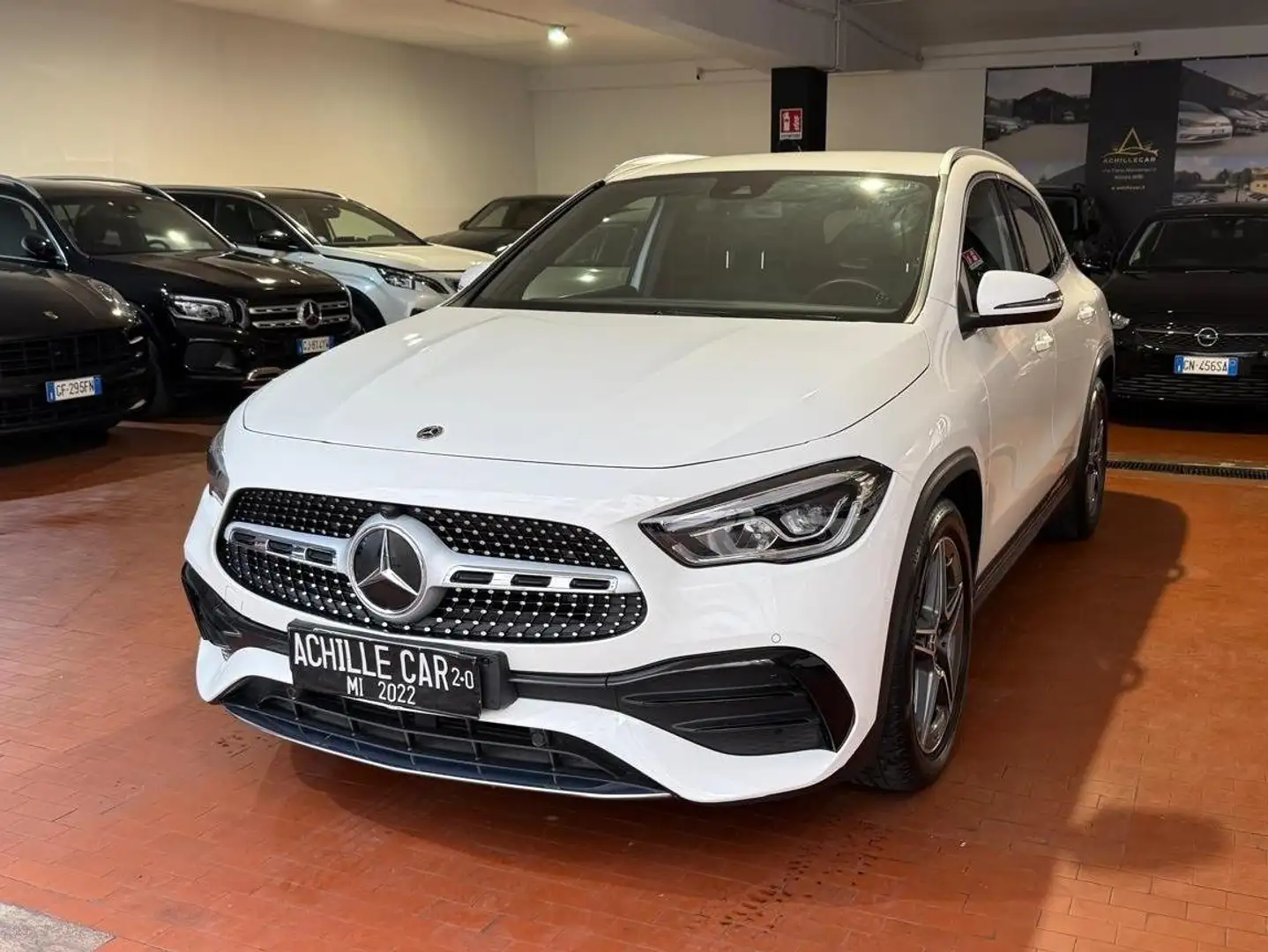 Mercedes-Benz GLA 200 d Premium auto *PREZZO REALE* Blanco - 1