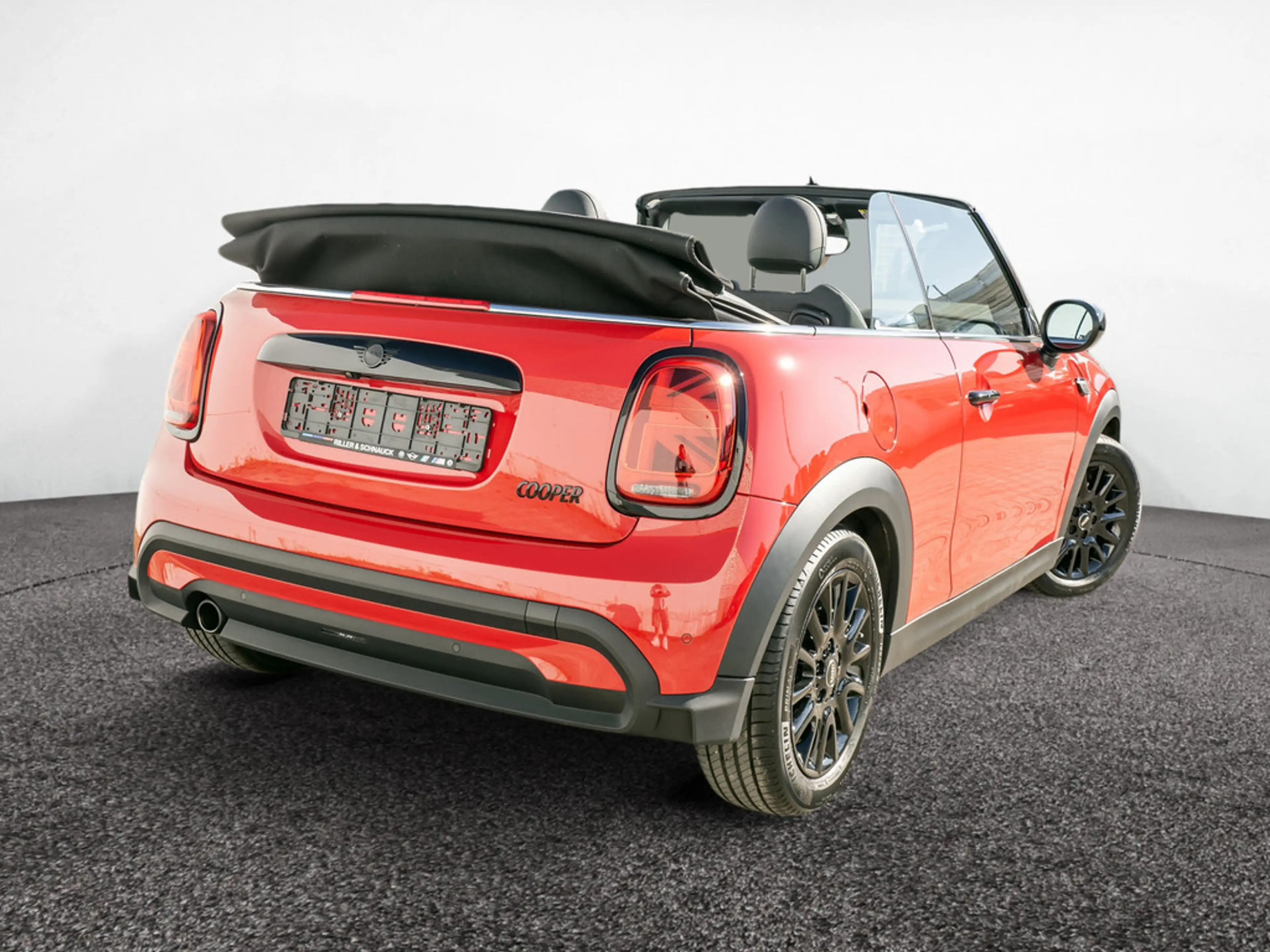 MINI Cooper Cabrio Classic Trim NAVI+KAMERA+KEYLES — photo 3