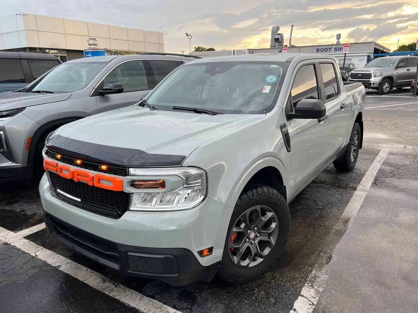 Ford Maverick XLT Turbo AWD orange Edition wie neu Gris - 1