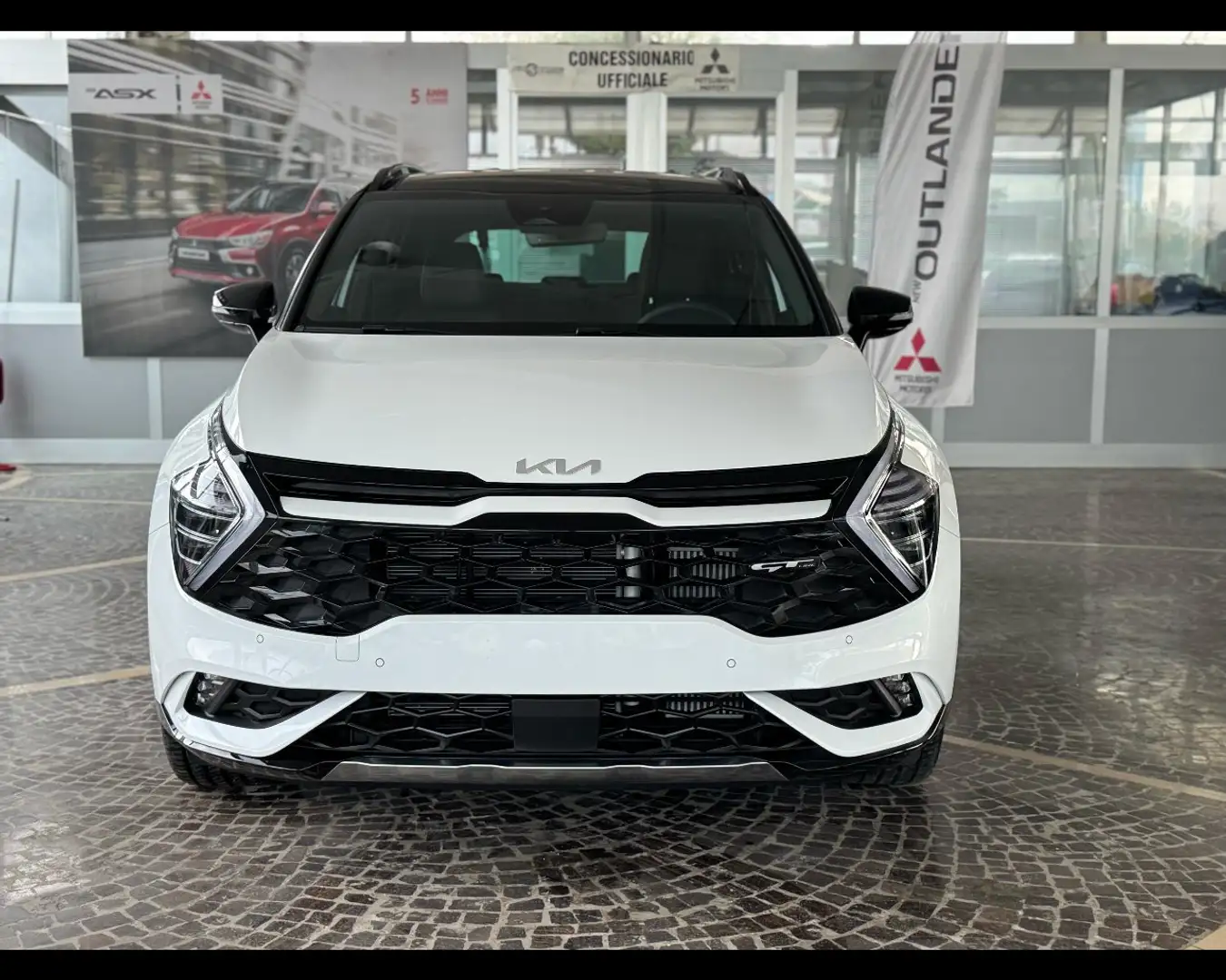 Kia Sportage 5ª serie 1.6 CRDi MHEV DCT GT-line bijela - 2