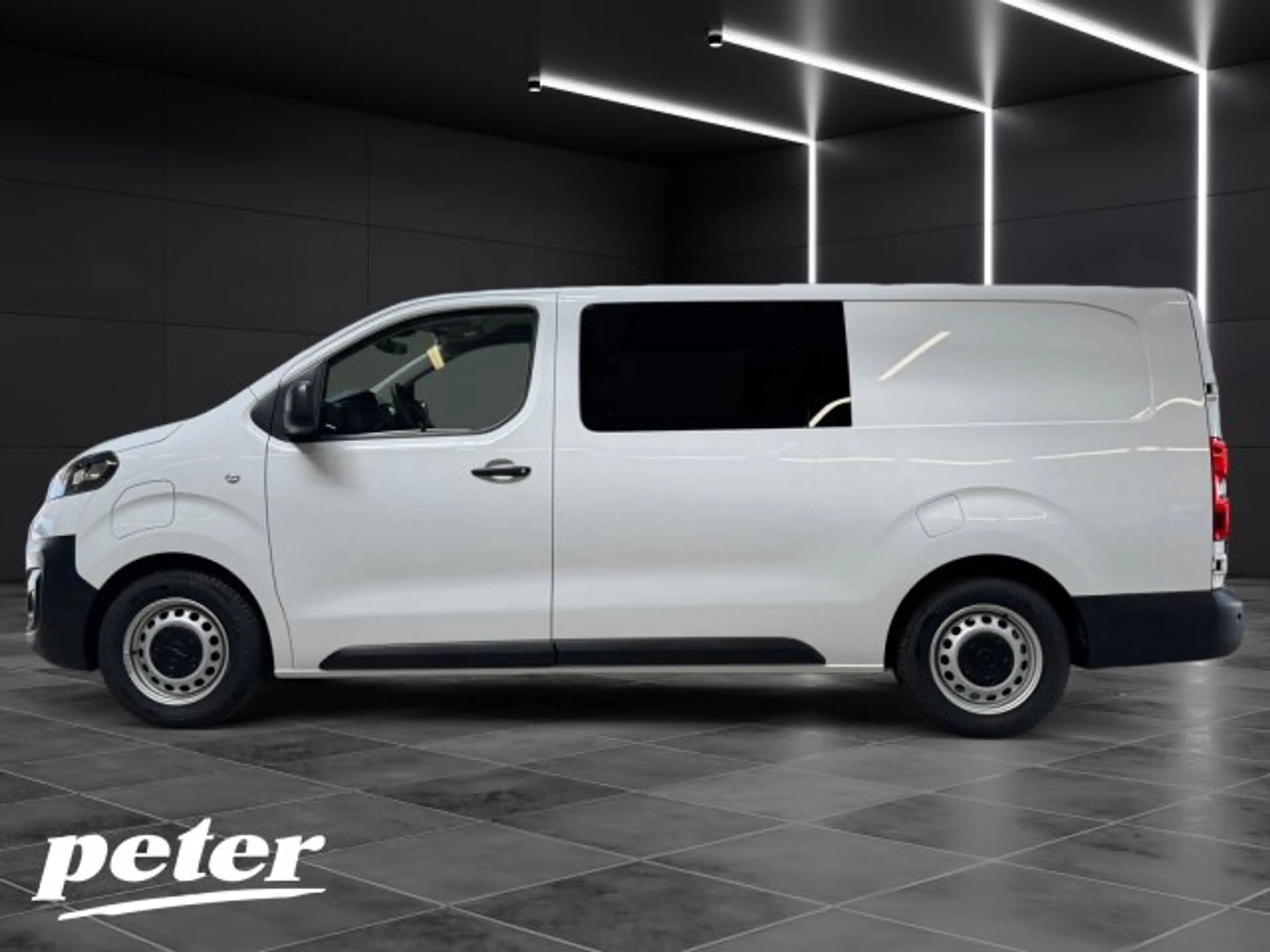 Opel Vivaro-e (SI) Vivaro -e 75kWh Basis Doppelkabine L3 (Vorlauffahrzeug Liefertermin erfragen) — photo 2