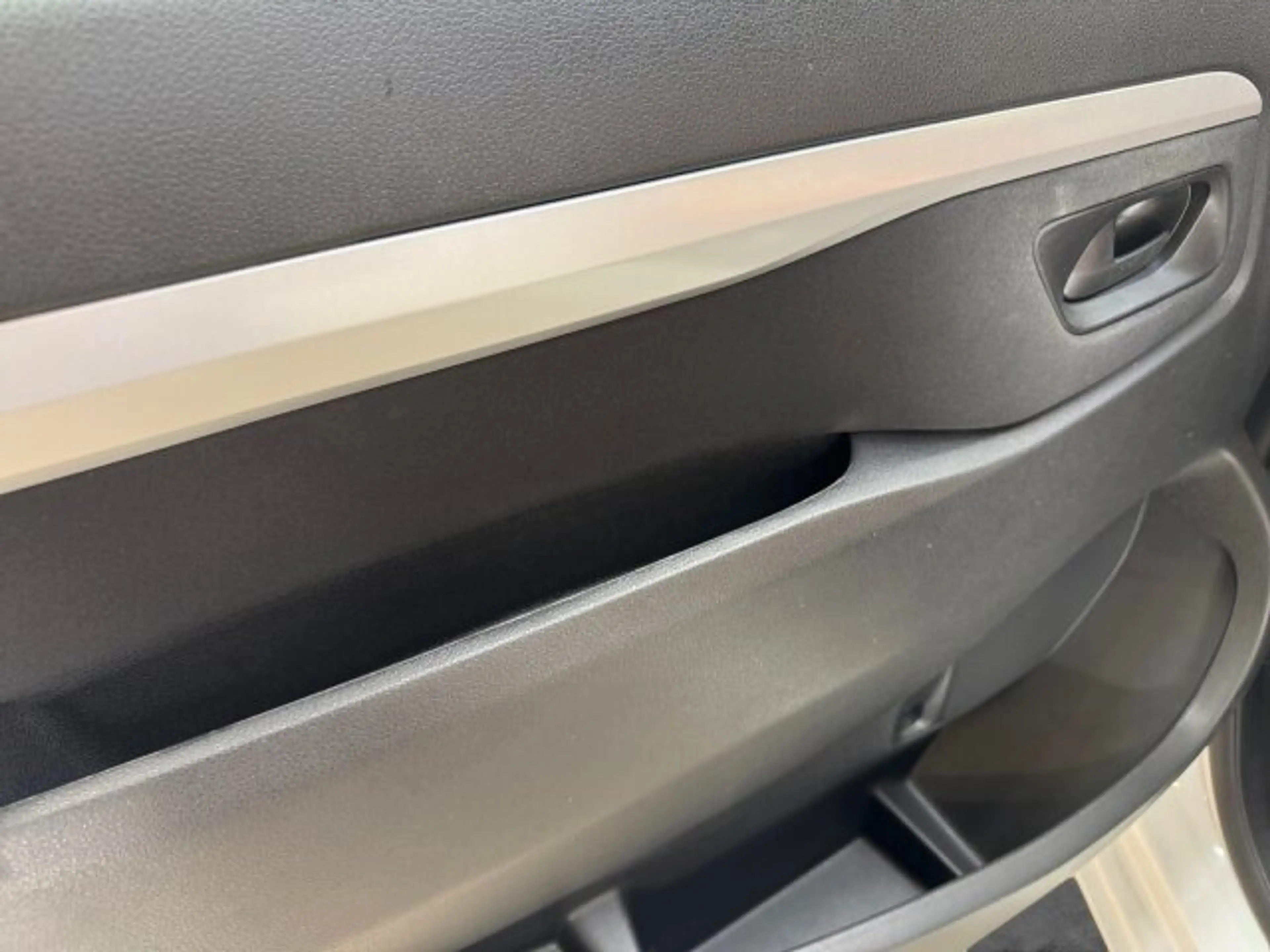 Opel Vivaro-e (SI) Vivaro -e 75kWh Basis Doppelkabine L3 (Vorlauffahrzeug Liefertermin erfragen) — photo 9