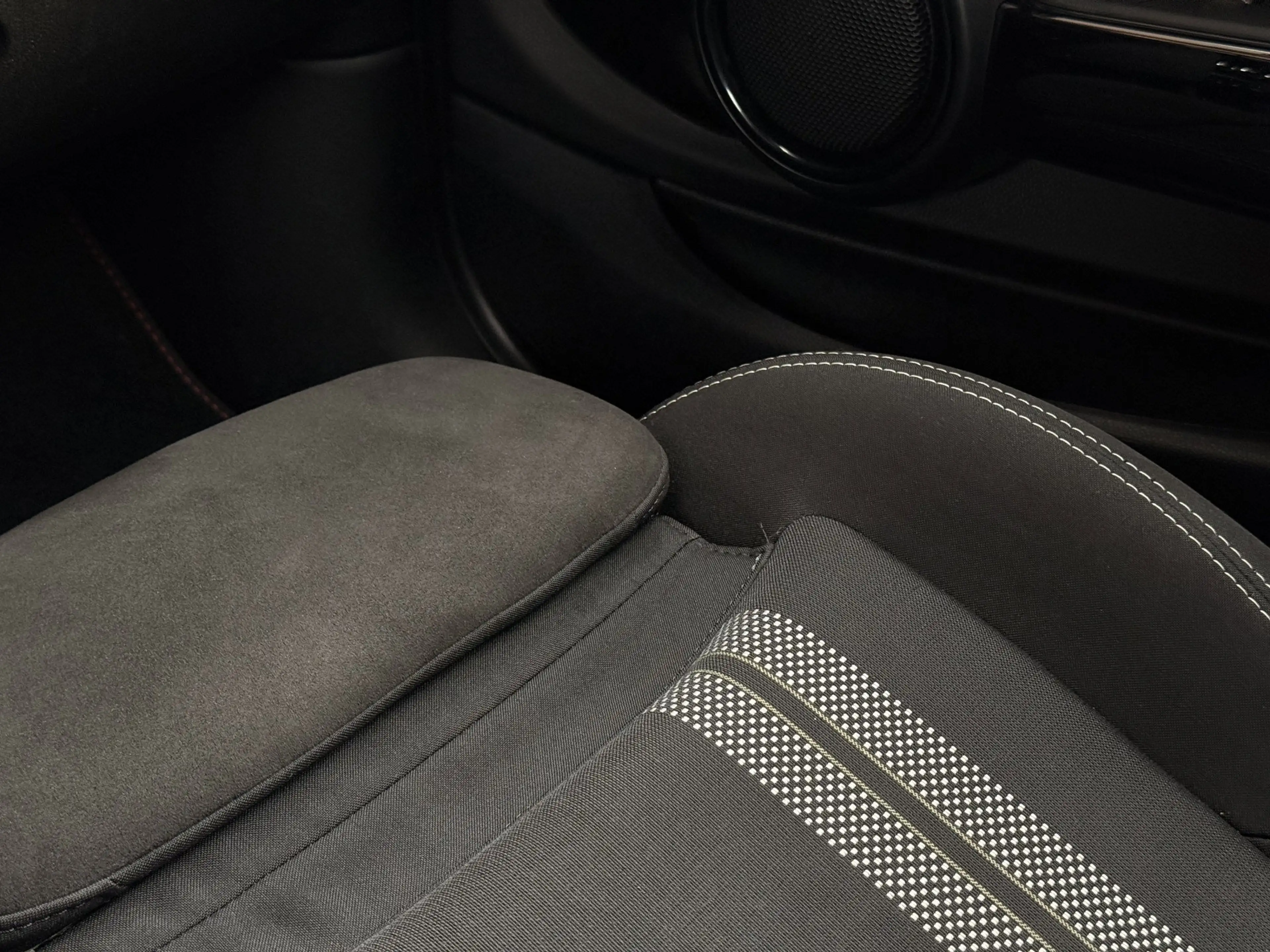 MINI Cooper Mini 1.5 Business Edition — photo 48