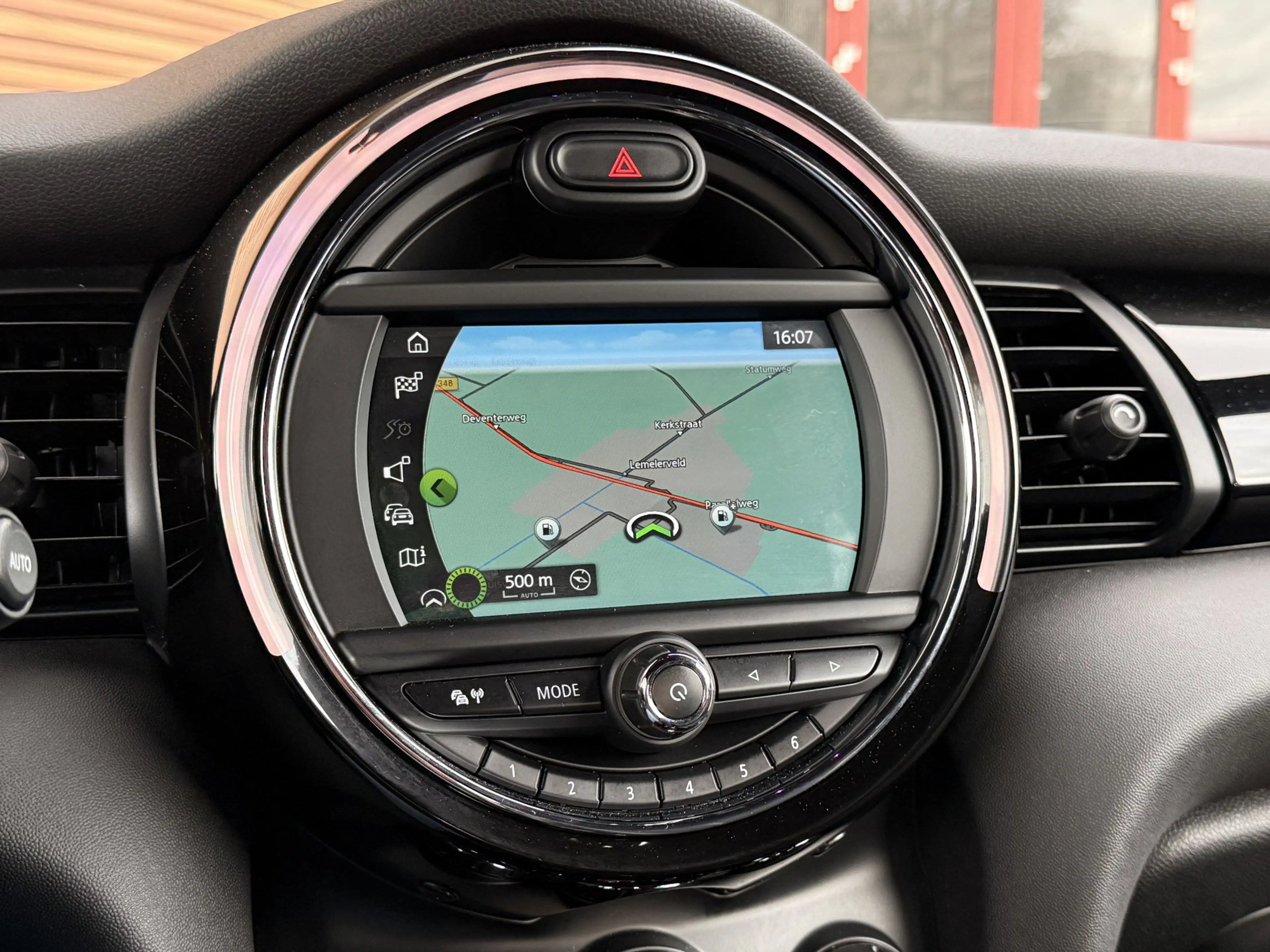 MINI Cooper Mini 1.5 Business Edition — photo 28