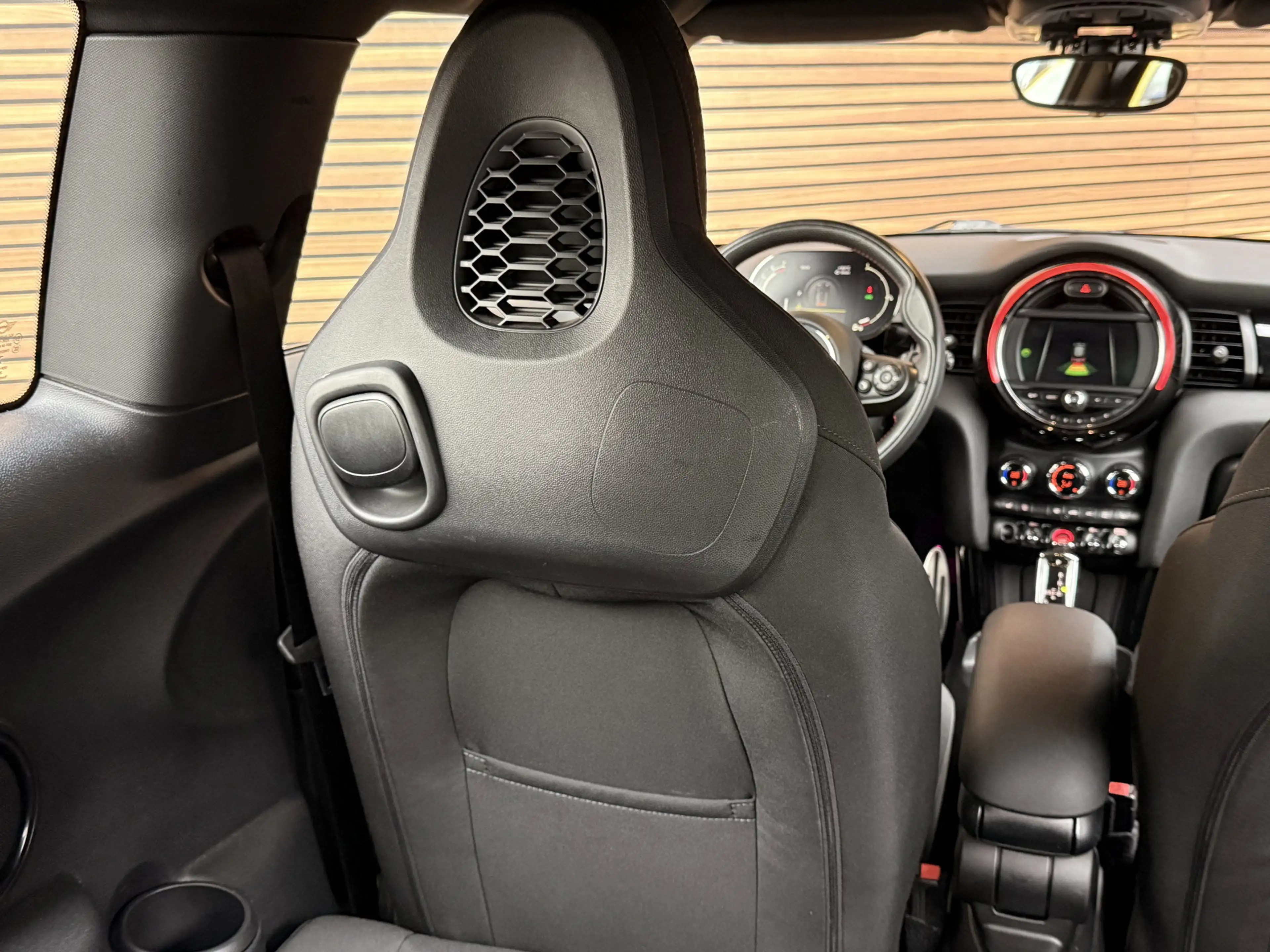 MINI Cooper Mini 1.5 Business Edition — photo 46