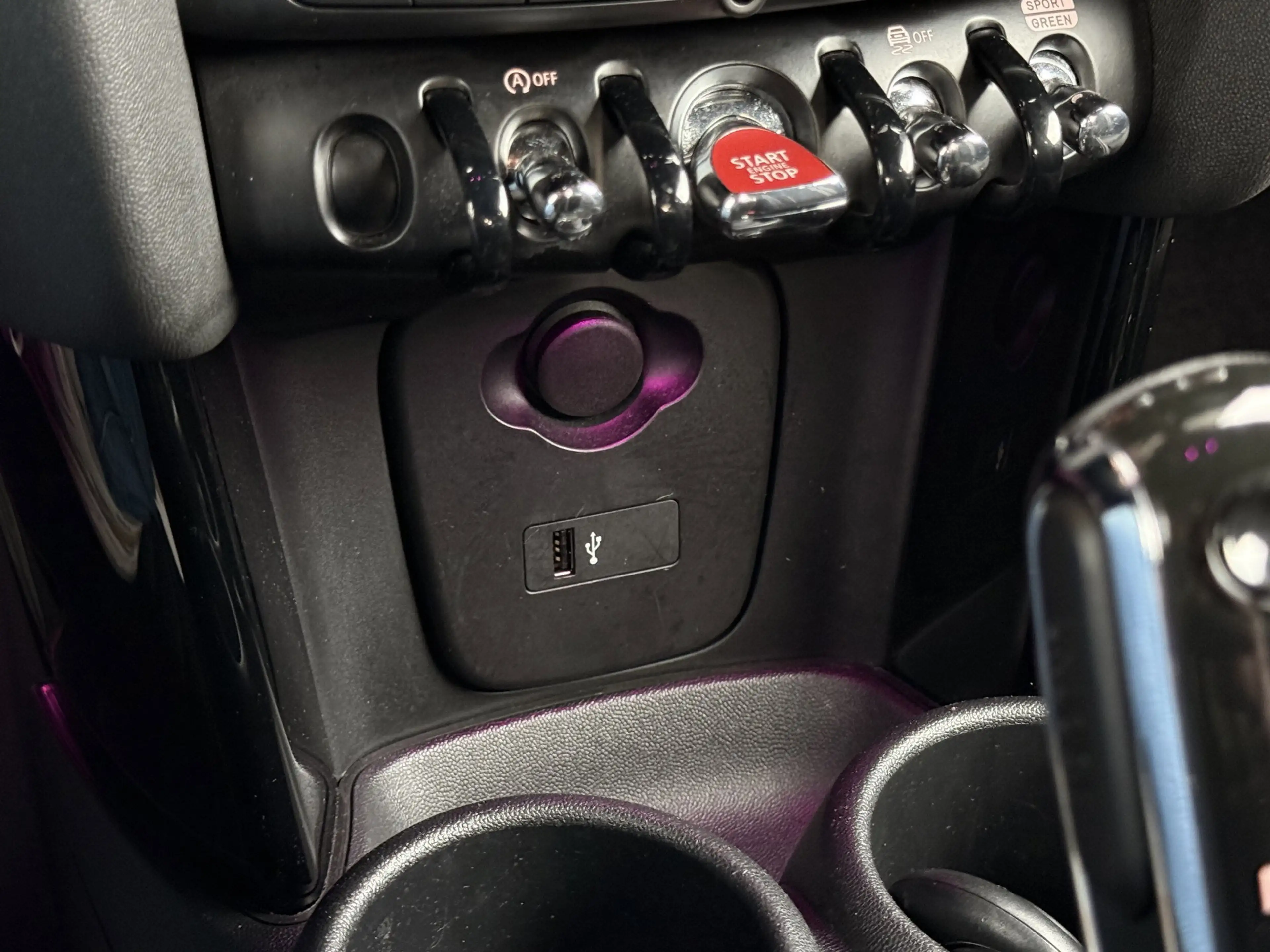 MINI Cooper Mini 1.5 Business Edition — photo 36