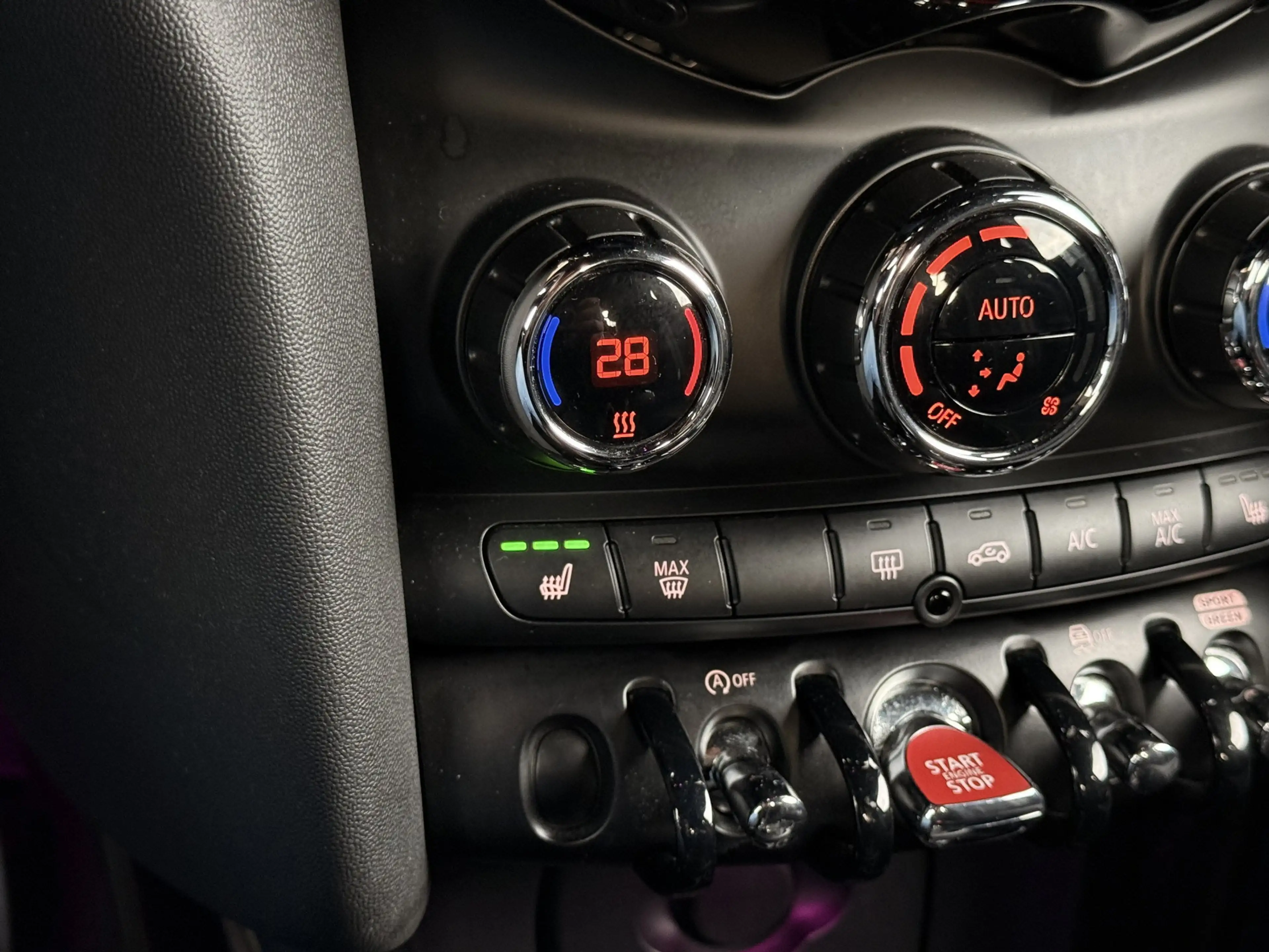MINI Cooper Mini 1.5 Business Edition — photo 34