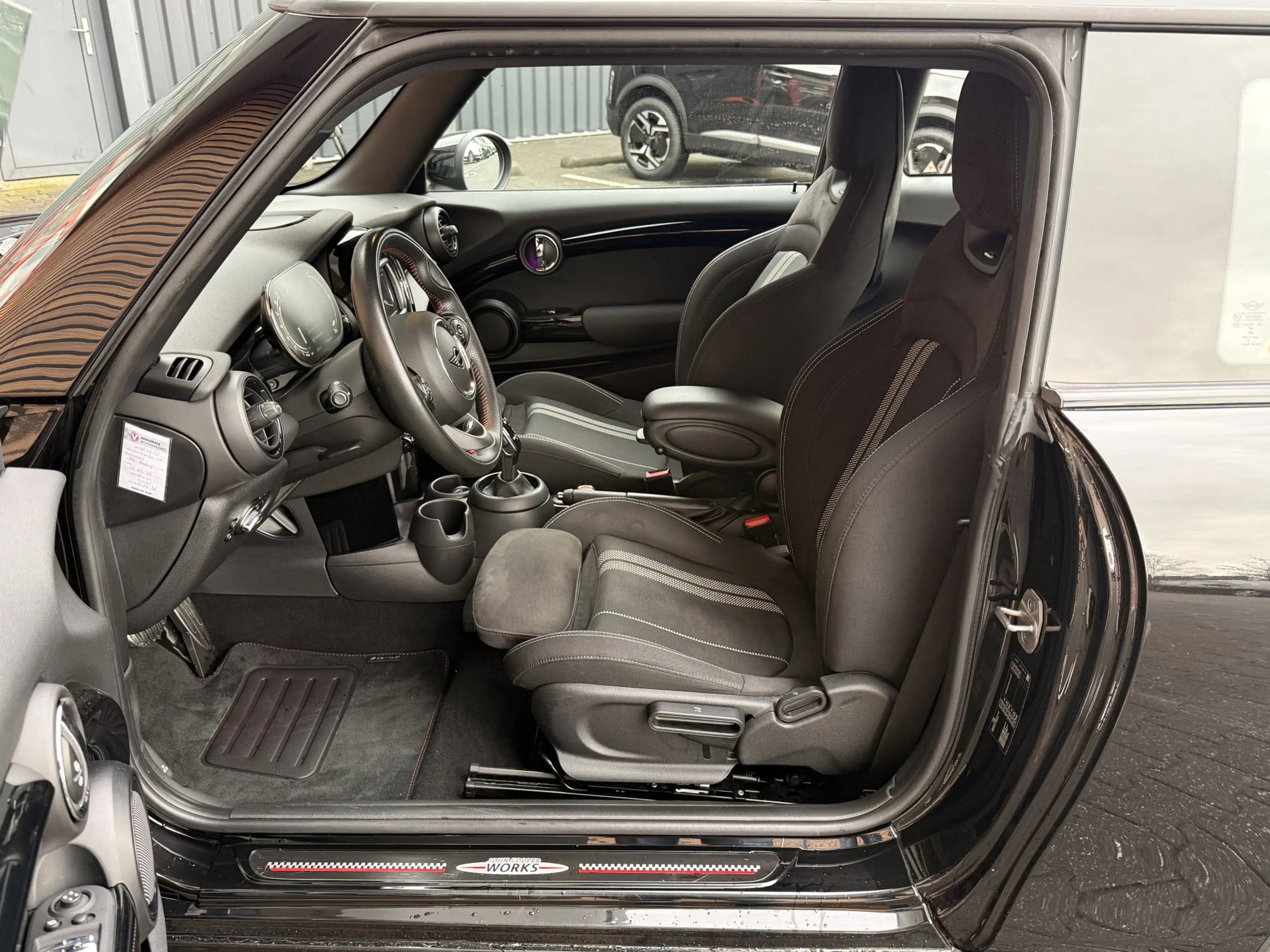 MINI Cooper Mini 1.5 Business Edition — photo 39