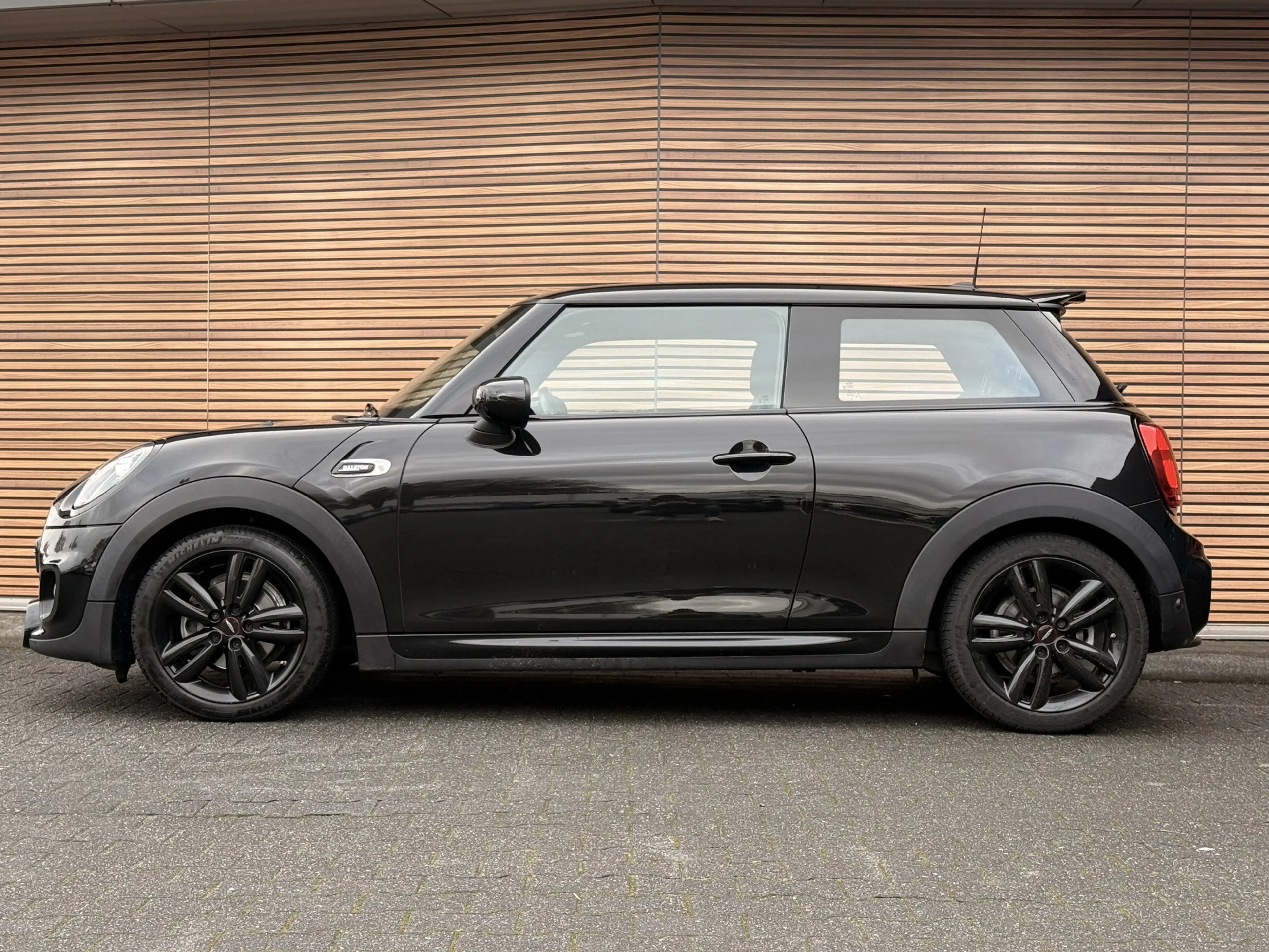 MINI Cooper Mini 1.5 Business Edition — photo 4