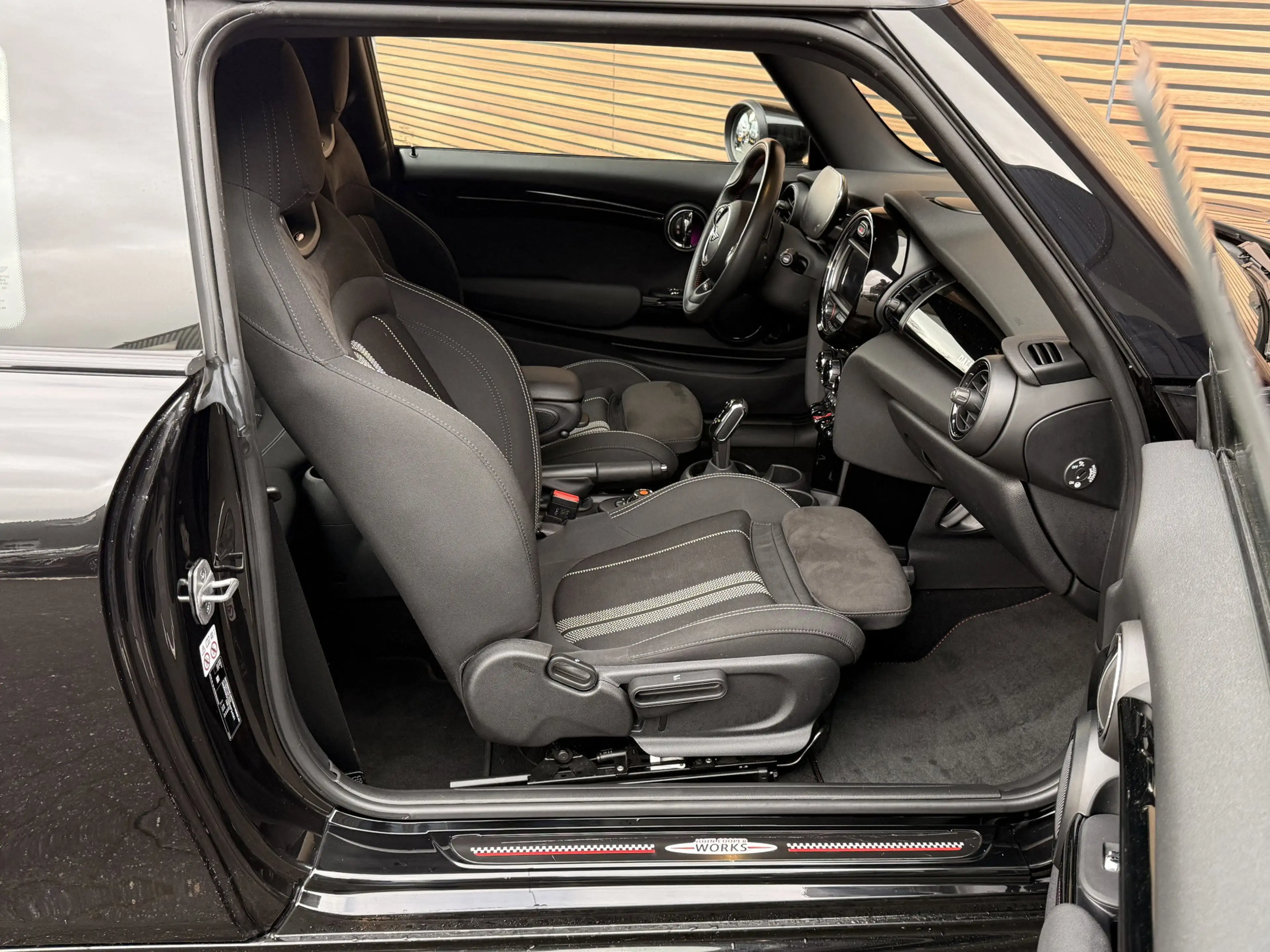 MINI Cooper Mini 1.5 Business Edition — photo 45