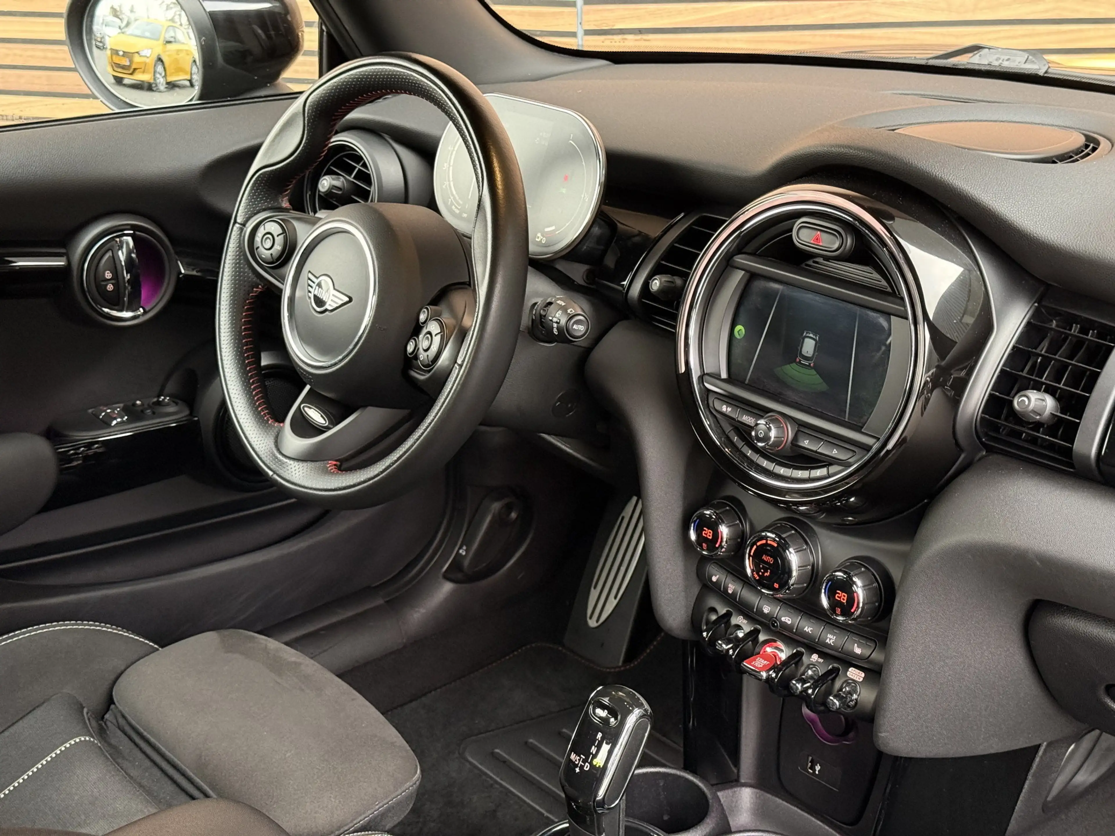 MINI Cooper Mini 1.5 Business Edition — photo 23