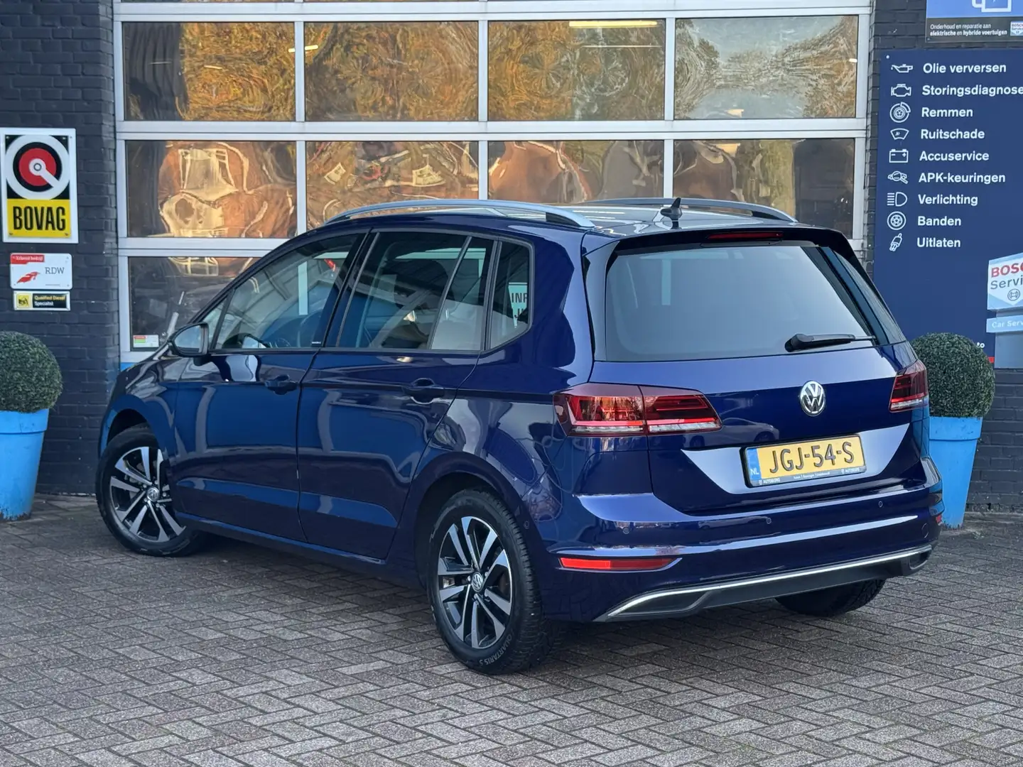 Volkswagen Golf Sportsvan 1.5 TSI ACT Highline GRATIS Afleverpakket! Adaptiv Blauw - 2