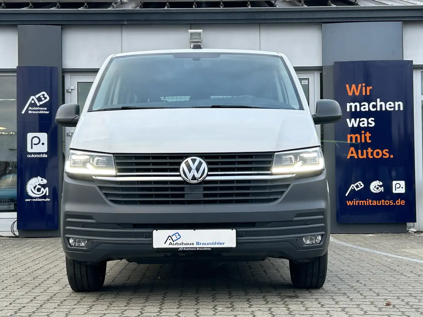 Volkswagen T6.1 Transporter 2.0 TDI DSG*AHK*Flügel*LED*SHZ*Standhzg* Weiß - 1