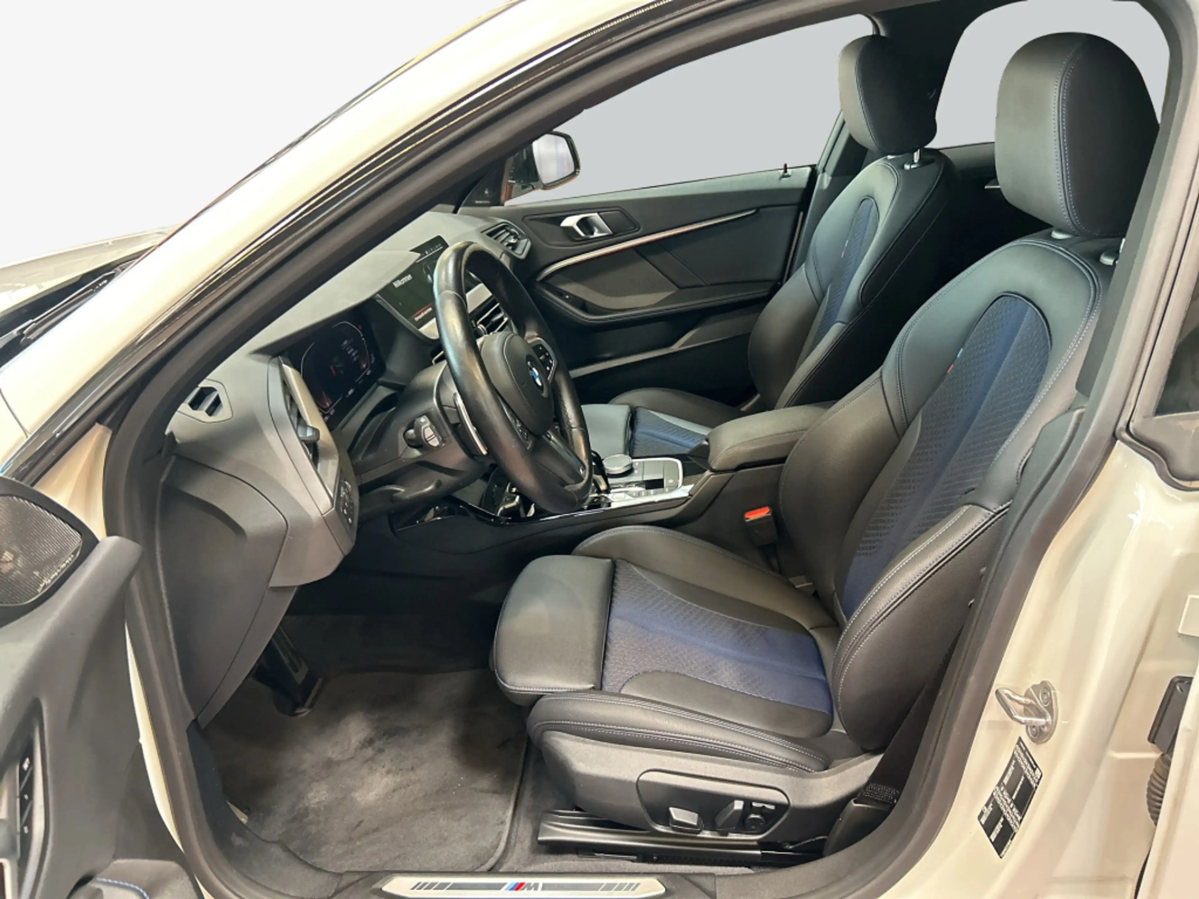 BMW 220 220i Gran Coupe Aut. M-Paket LED HeadUp H&K Navi — photo 10