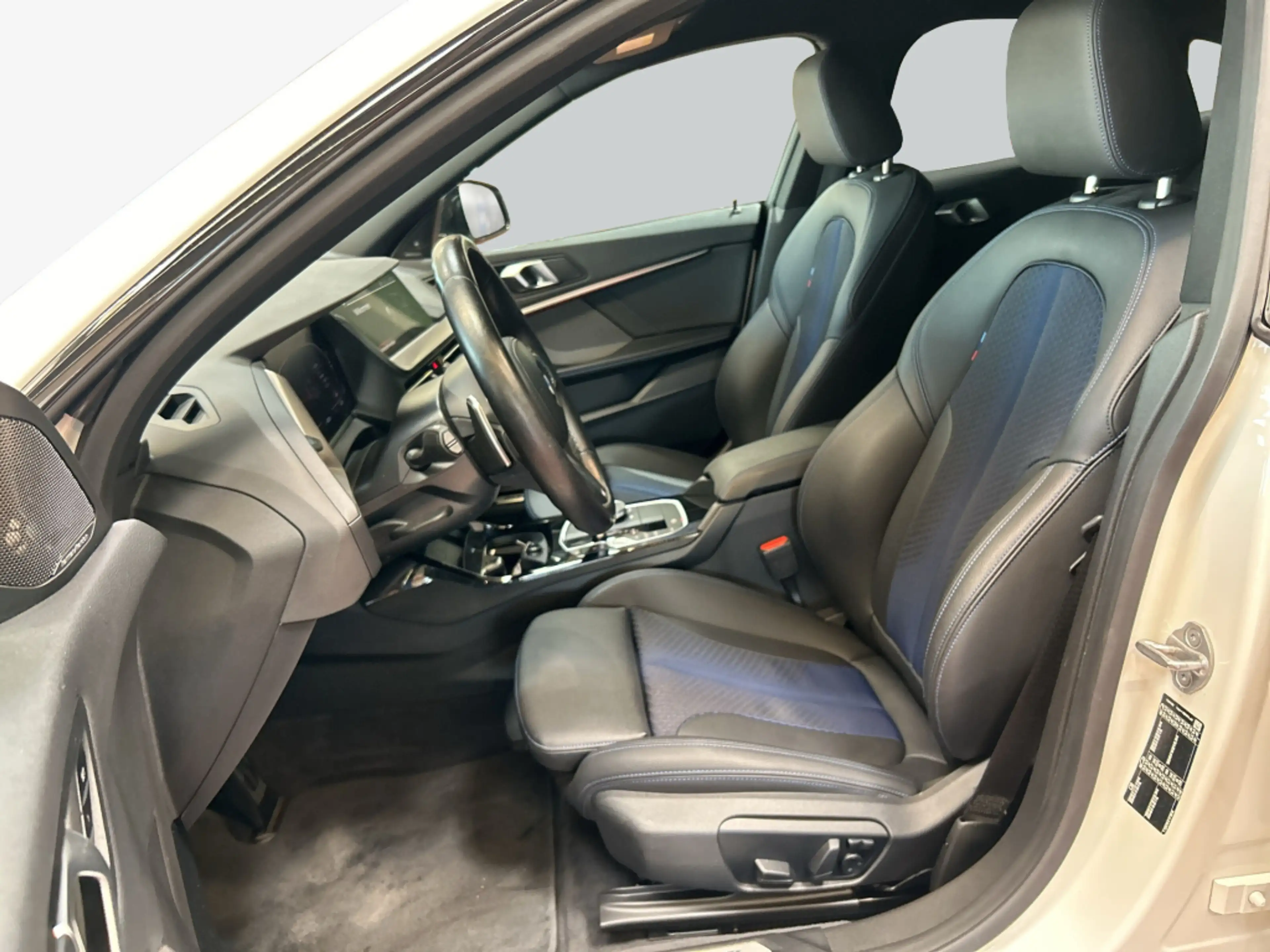 BMW 220 220i Gran Coupe Aut. M-Paket LED HeadUp H&K Navi — photo 11