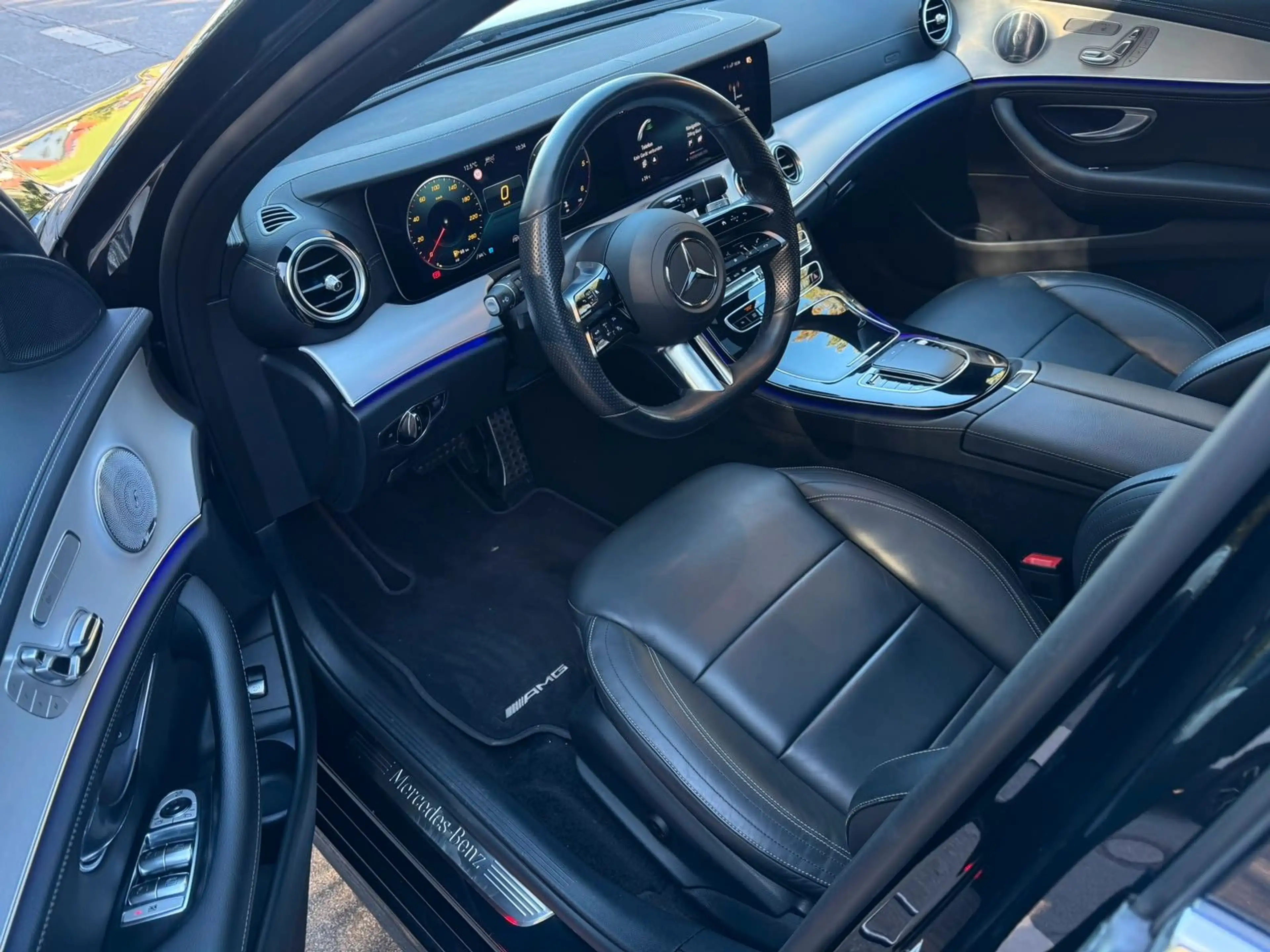 Mercedes-Benz E 400 E400d 4M AMG ACC BURMESTER 360 MEM MULTIBEAM AHK — photo 15