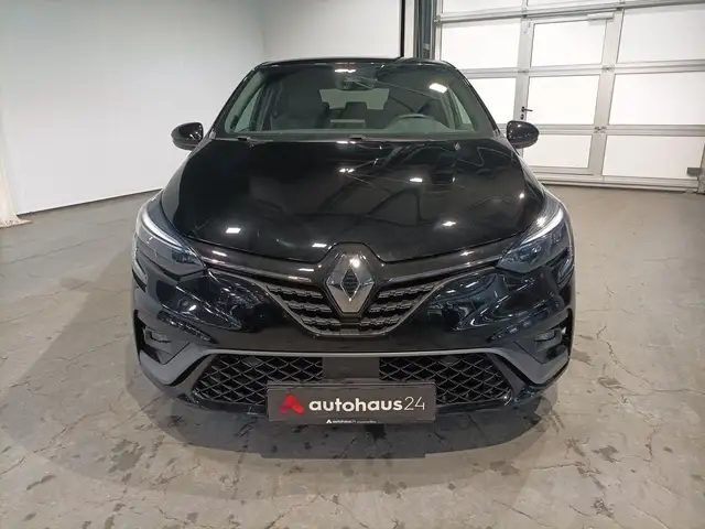 Renault Clio view 2