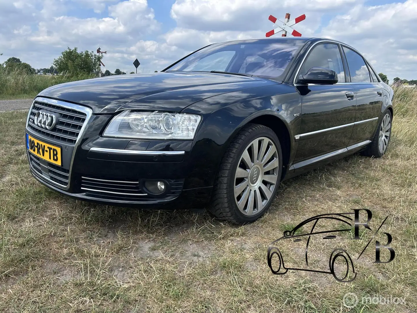 Audi A8 6.0 quattro Pro Line W12 ECHT EEN KANON MET VELE O Nero - 1