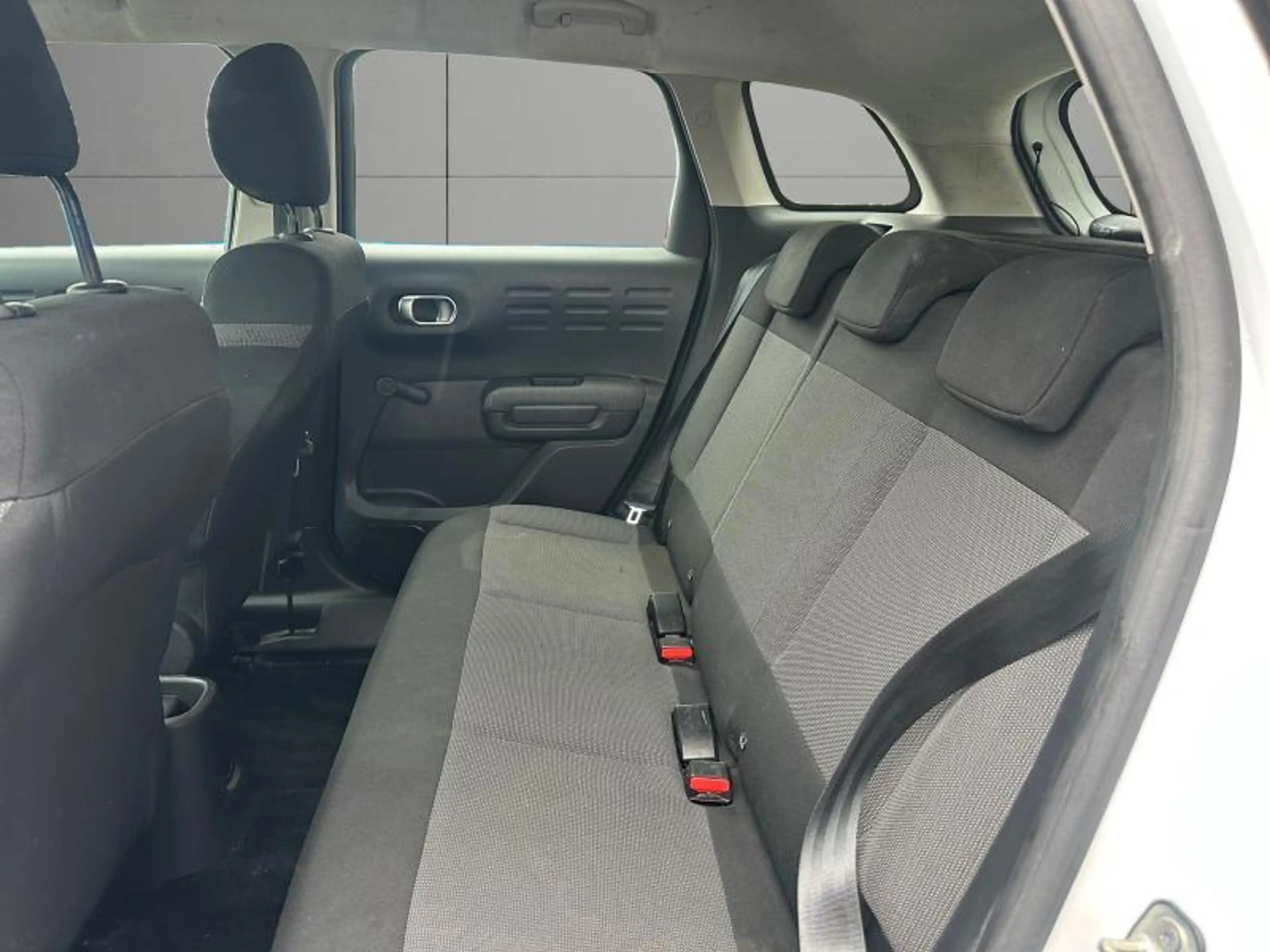 Citroen C3 Aircross 1.2 110cv Blanc 06/20 Clim Radio USB — photo 10