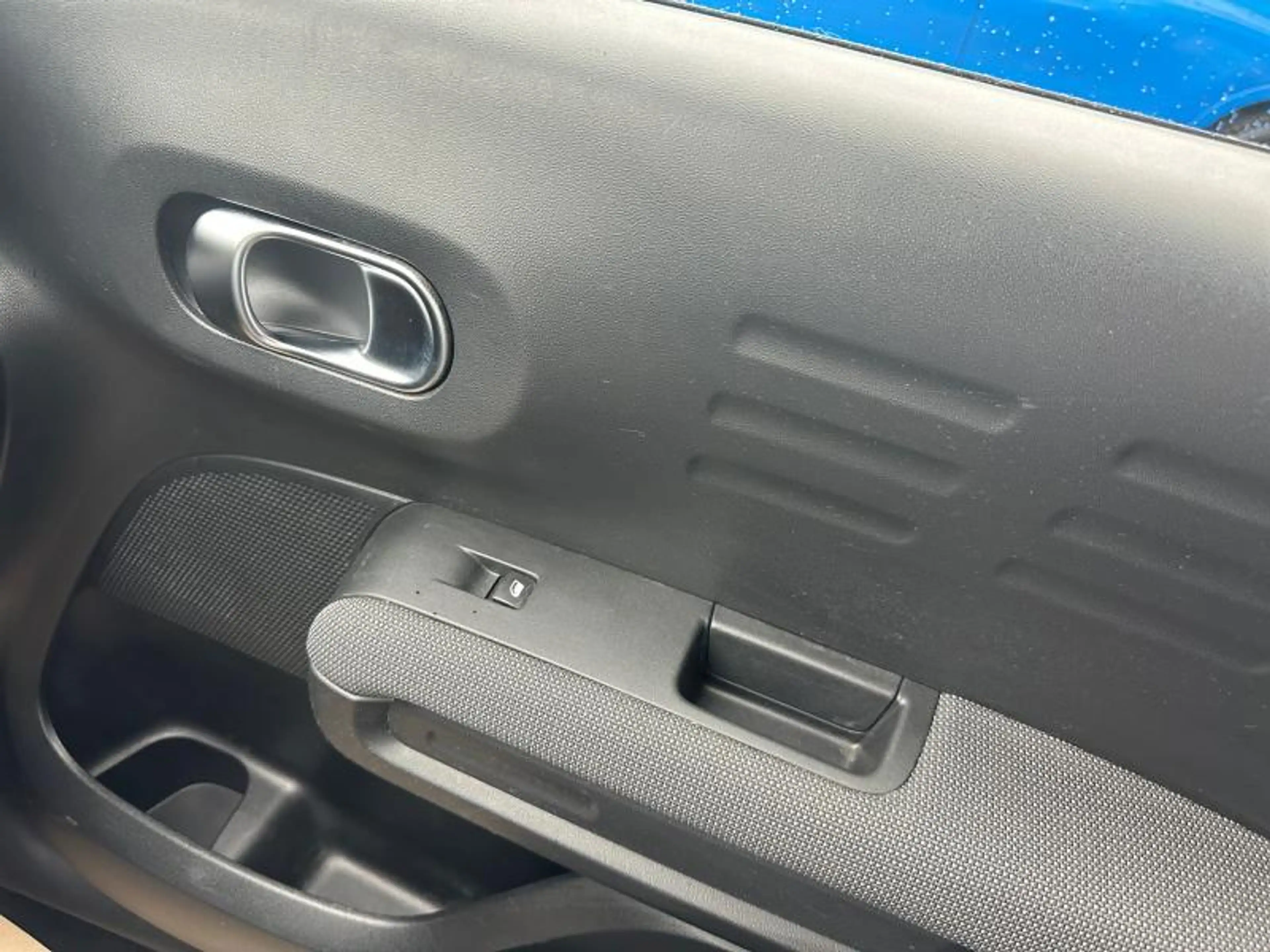 Citroen C3 Aircross 1.2 110cv Blanc 06/20 Clim Radio USB — photo 13