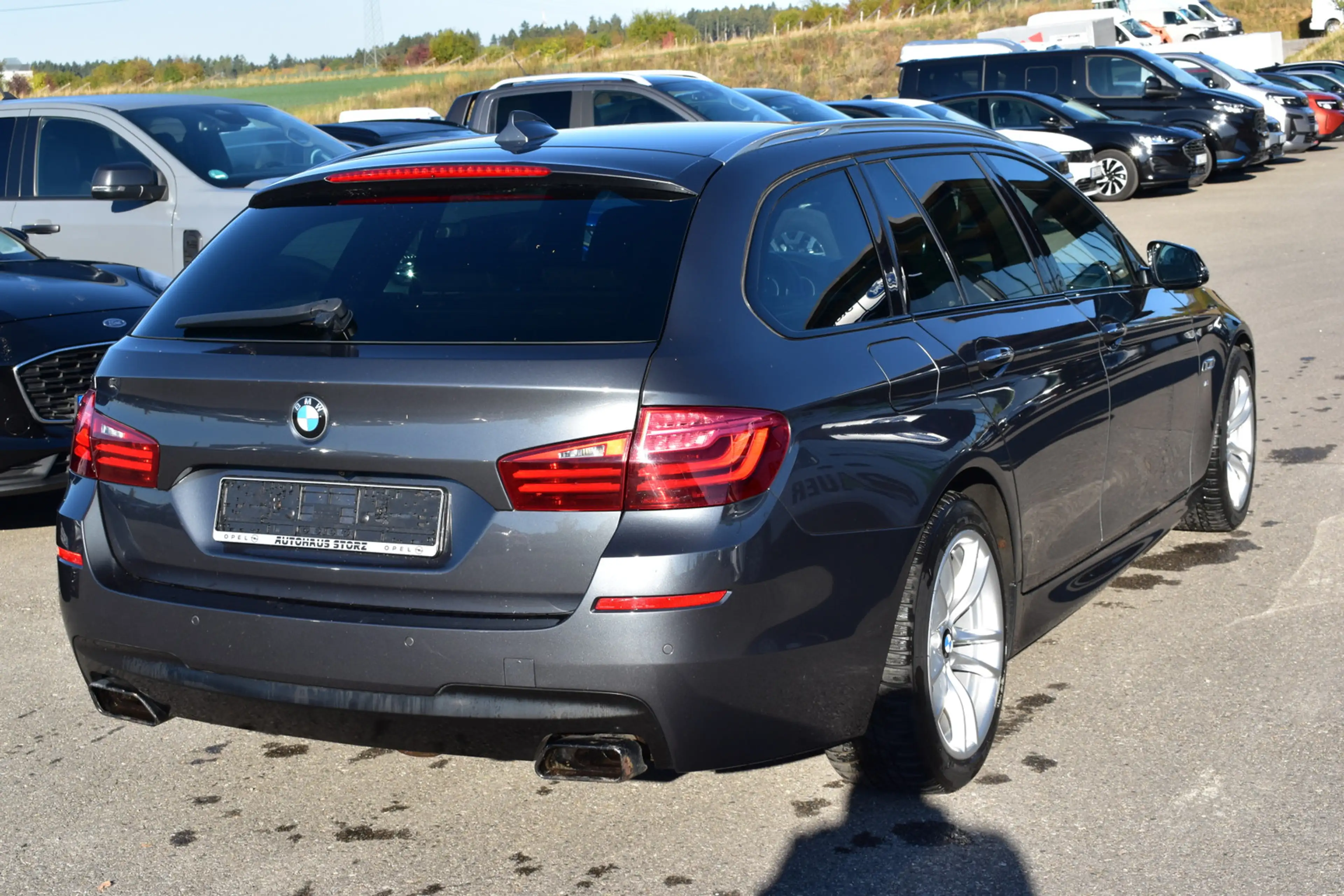 BMW 535 d xDrive |M-PAKET|ACC|AHK|PANO|HUD|BI-XENON|NAVI| — photo 3