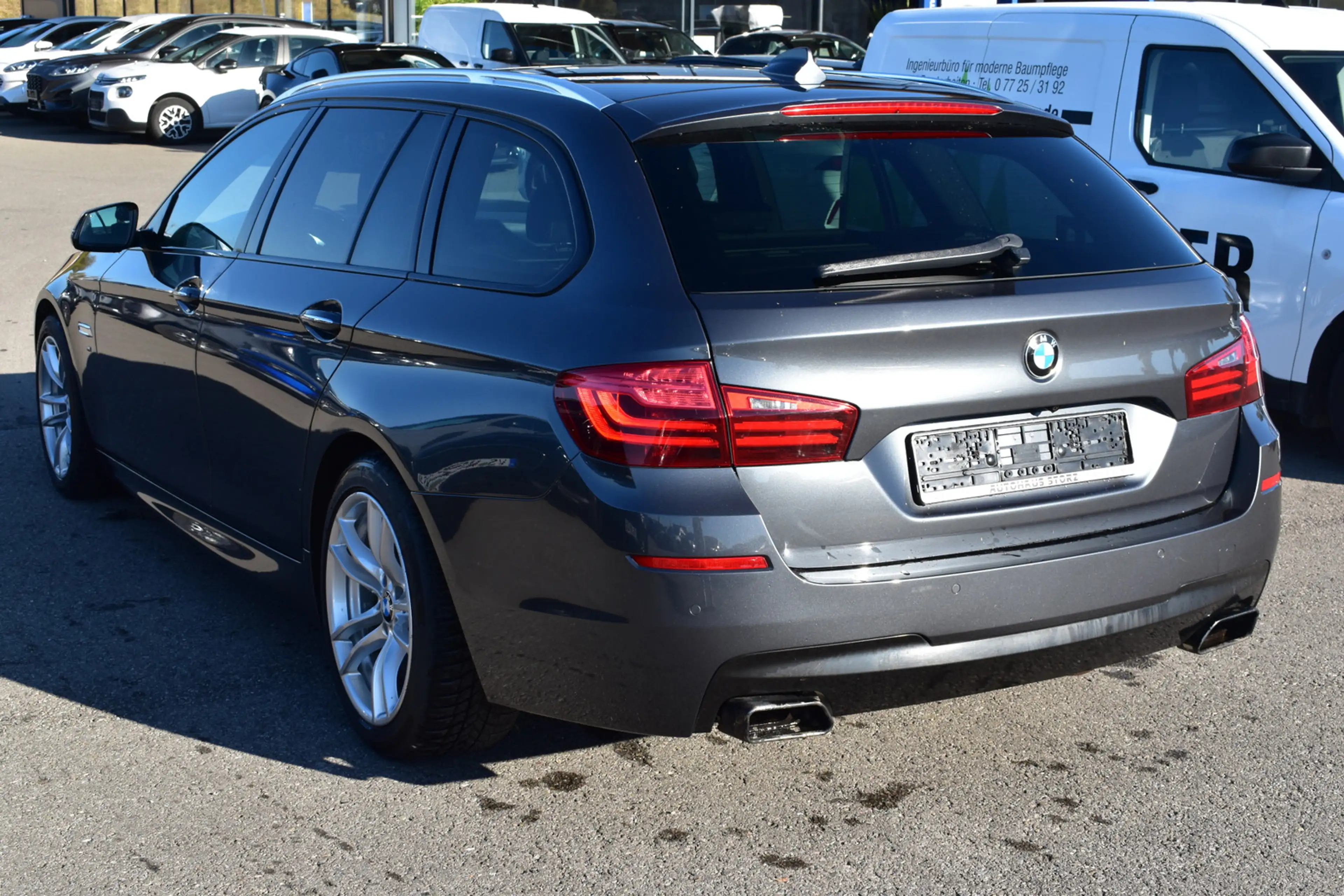 BMW 535 d xDrive |M-PAKET|ACC|AHK|PANO|HUD|BI-XENON|NAVI| — photo 4