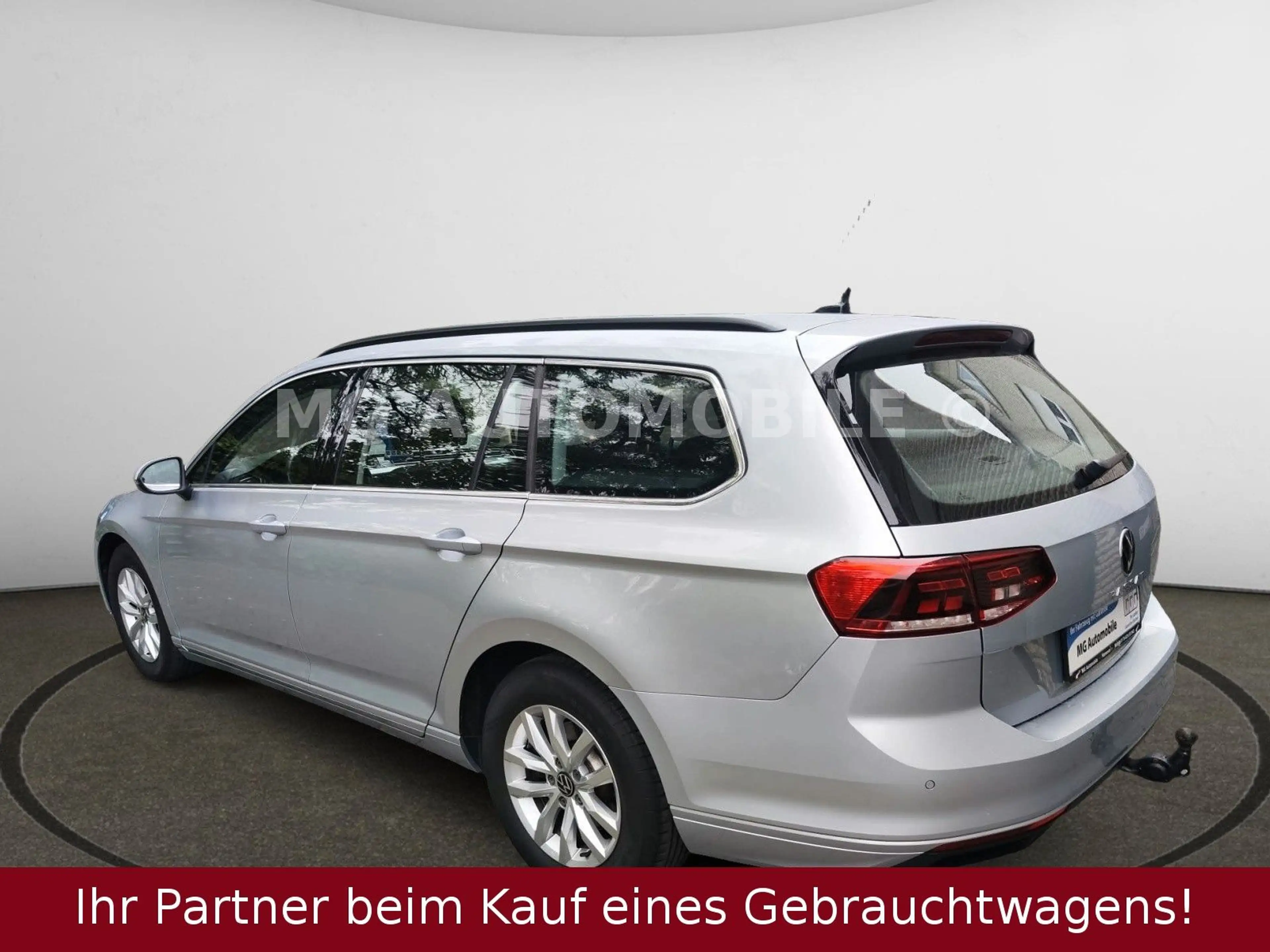 Volkswagen Passat Variant 2.0 TDI SCR DSG Business 1.Hd AHK — photo 10