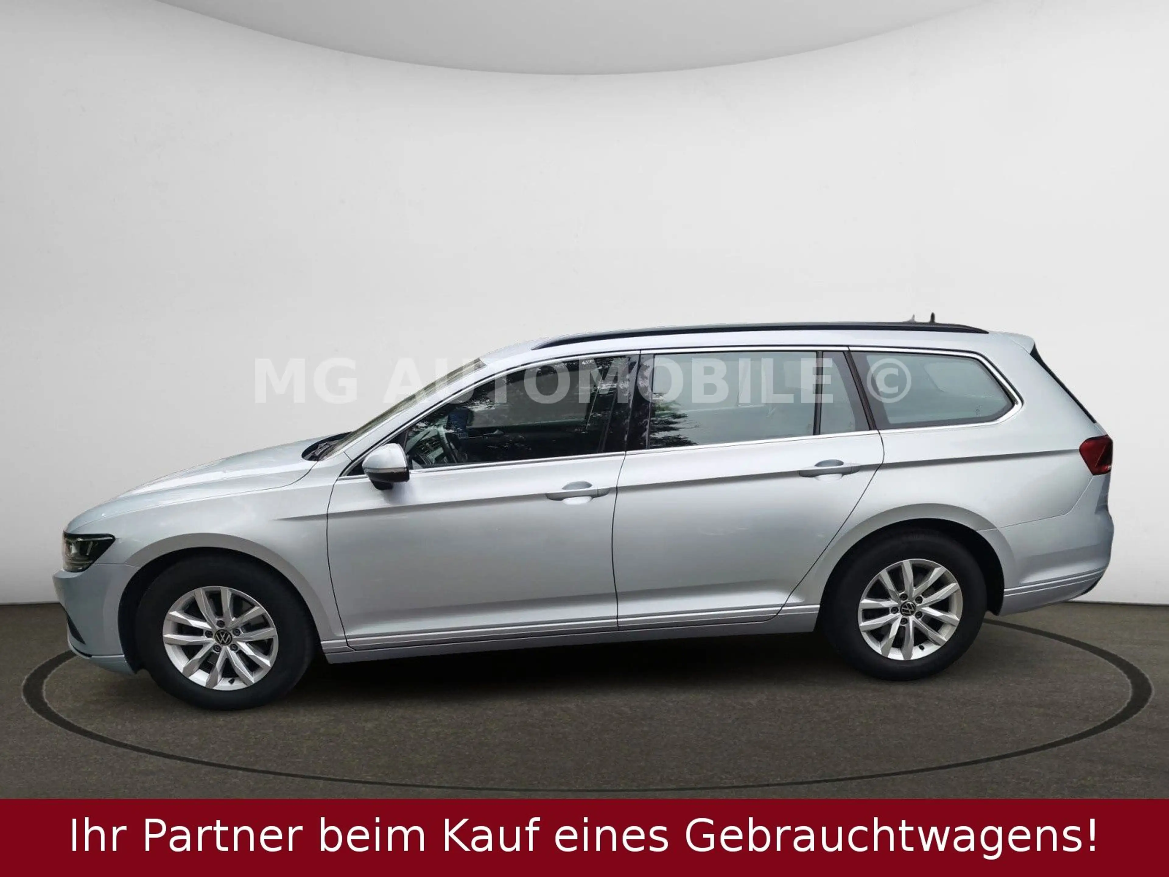 Volkswagen Passat Variant 2.0 TDI SCR DSG Business 1.Hd AHK — photo 6