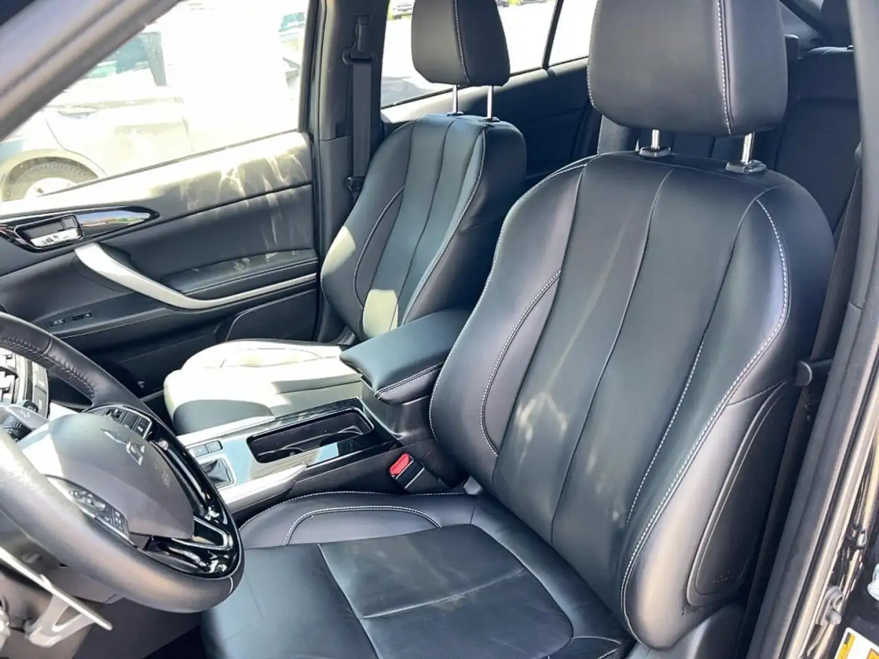 Mitsubishi Eclipse Cross fotografie Mitsubishi Eclipse Cross