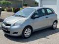 Toyota Yaris 1.0 COOL/1.HAND/8xBEREIFUNG/TÜV-NEU! Silber - thumbnail 1