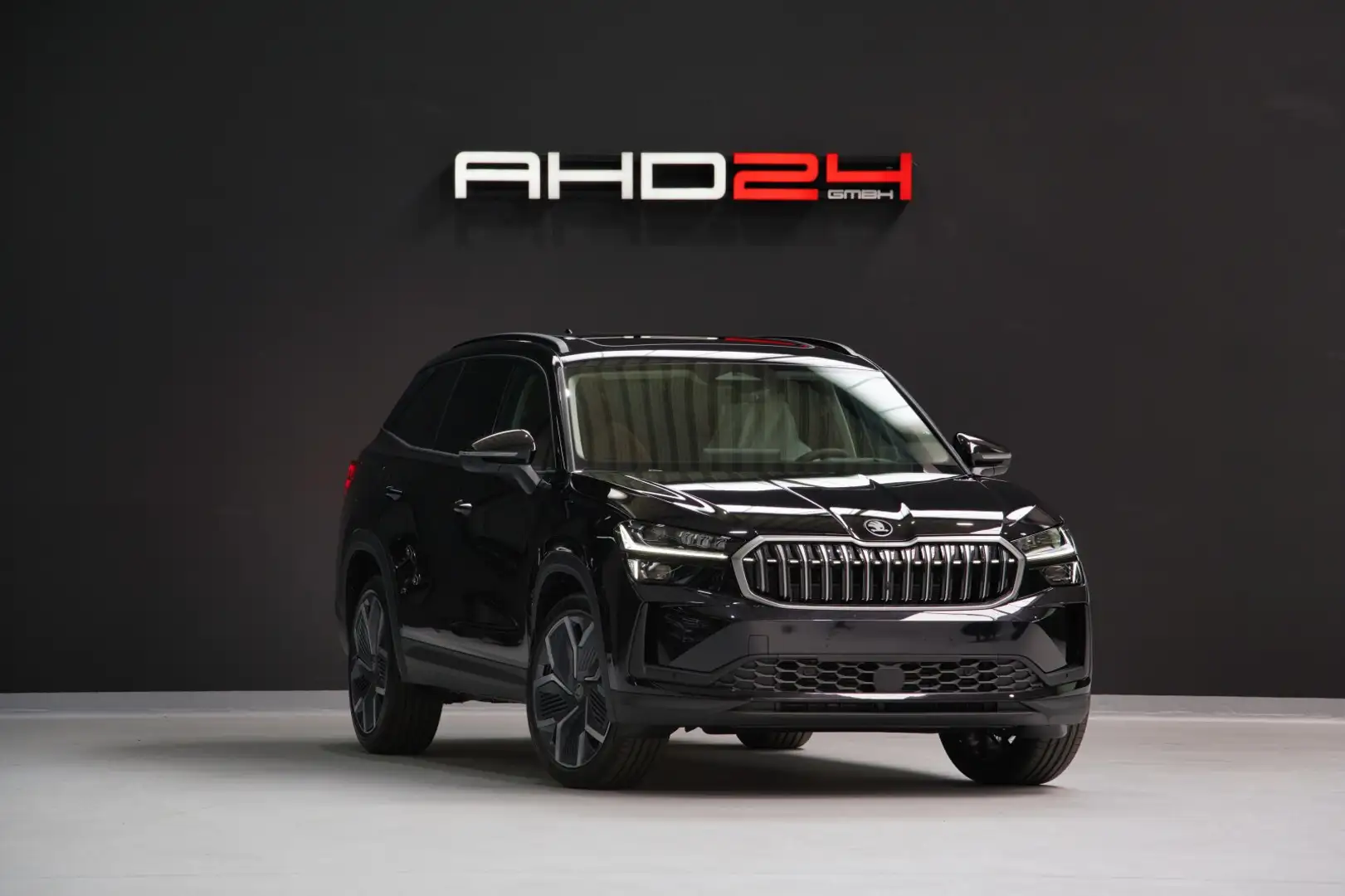 Skoda Kodiaq KODIAQ 1.5 TSI * PANO * 7 SEATS * MY2025 * AHK Schwarz - 1