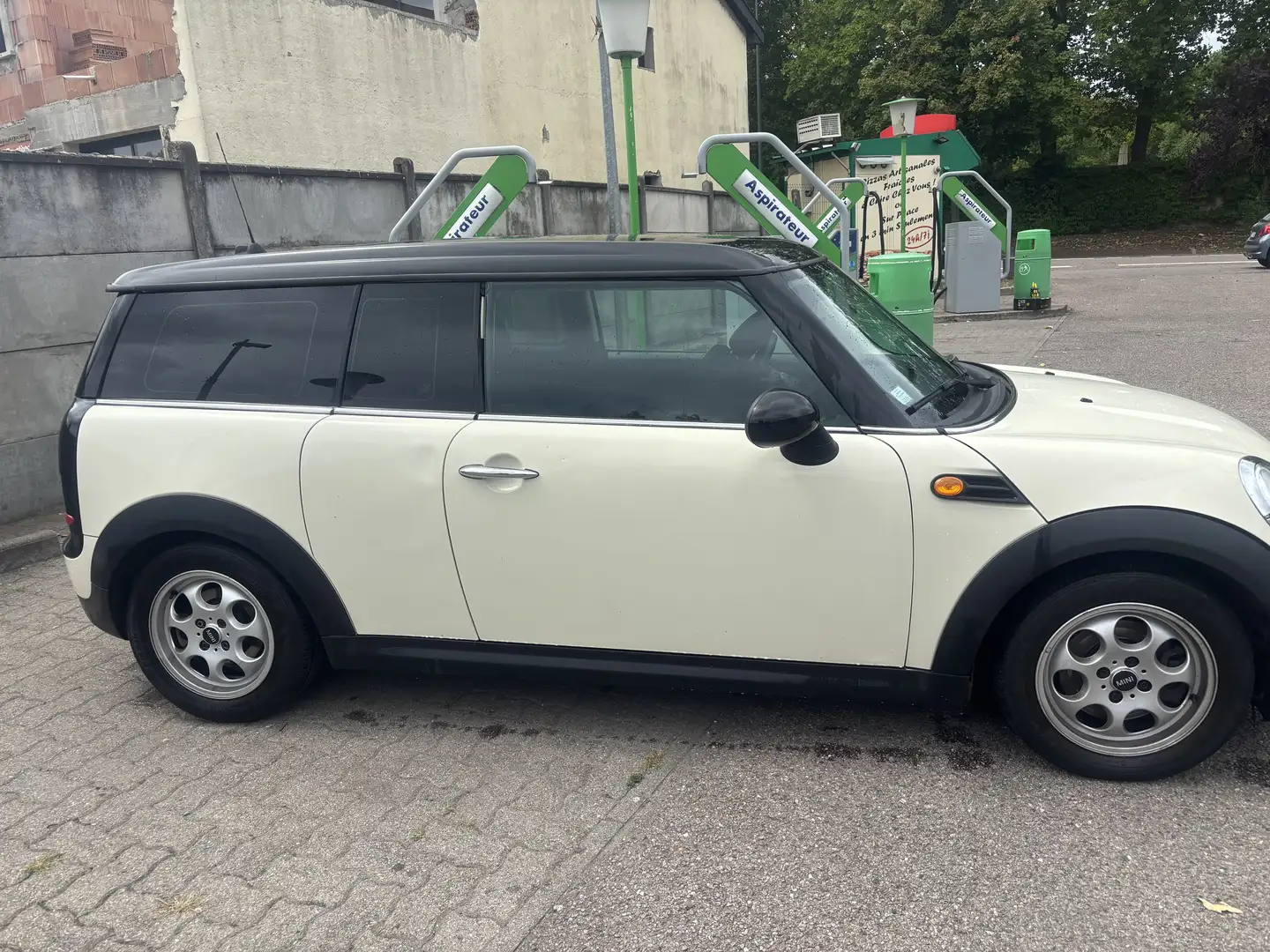 MINI Cooper D Clubman 112 ch Pack Chili - 2