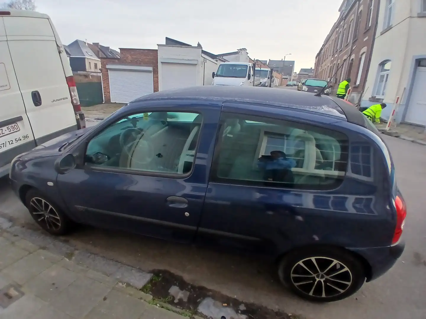 Renault Clio 1.2i - 1