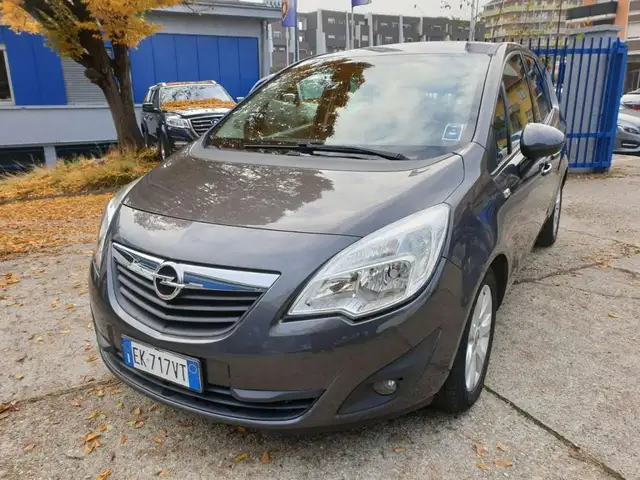 Opel Meriva view 3