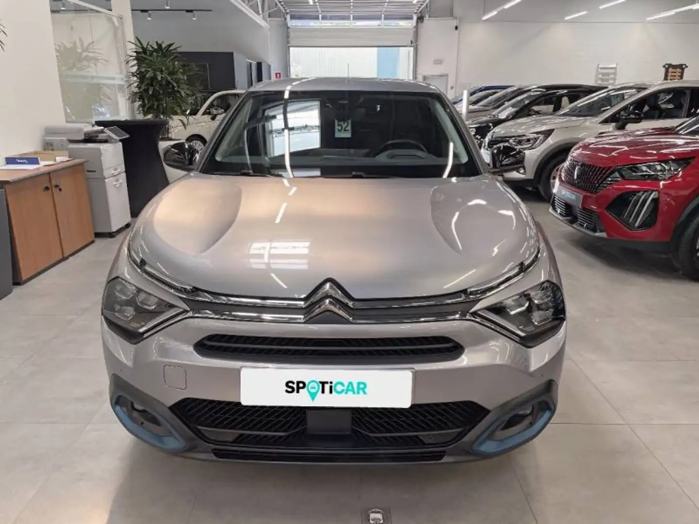 Citroen C4 3 50 kWh Shine Pack Rood - 2