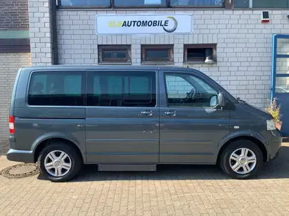 Annonce voiture d'occasion Volkswagen T5 Multivan - CARADIZE