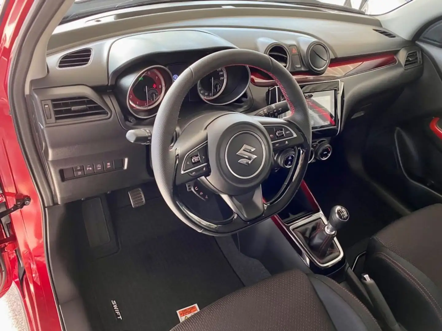 Suzuki Swift Sport 1.4 Hybrid Boosterjet Rosso - 2