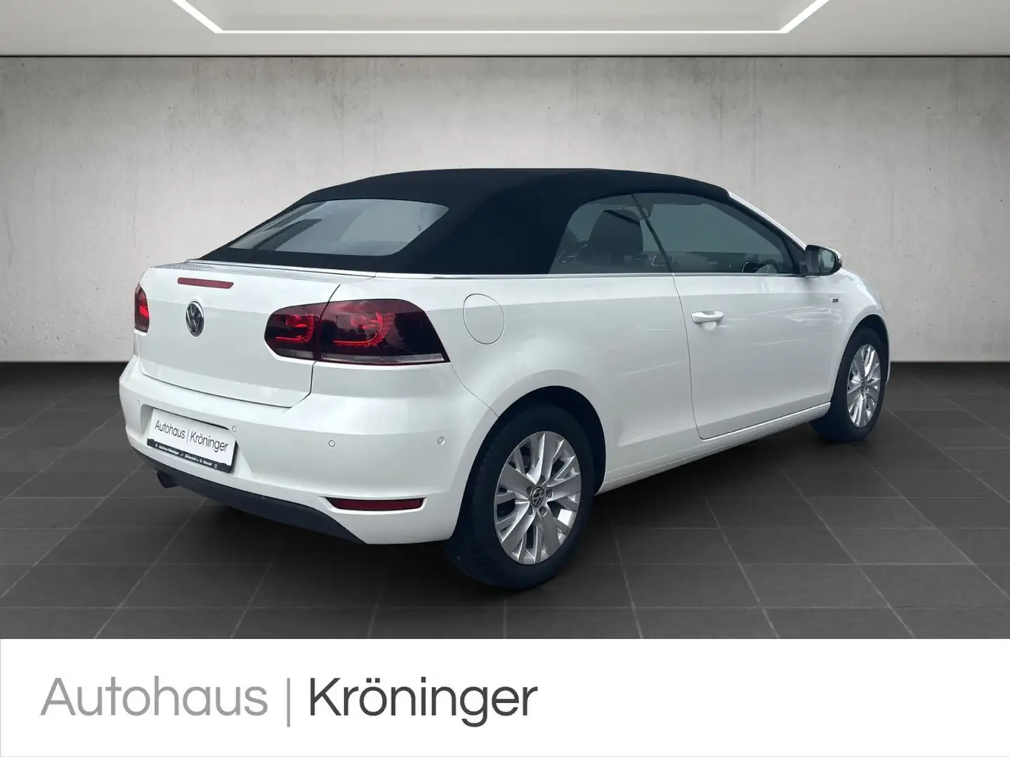 Volkswagen Golf VI Cabriolet 1.2 TSI Navi Windschott EPH. Wit - 2