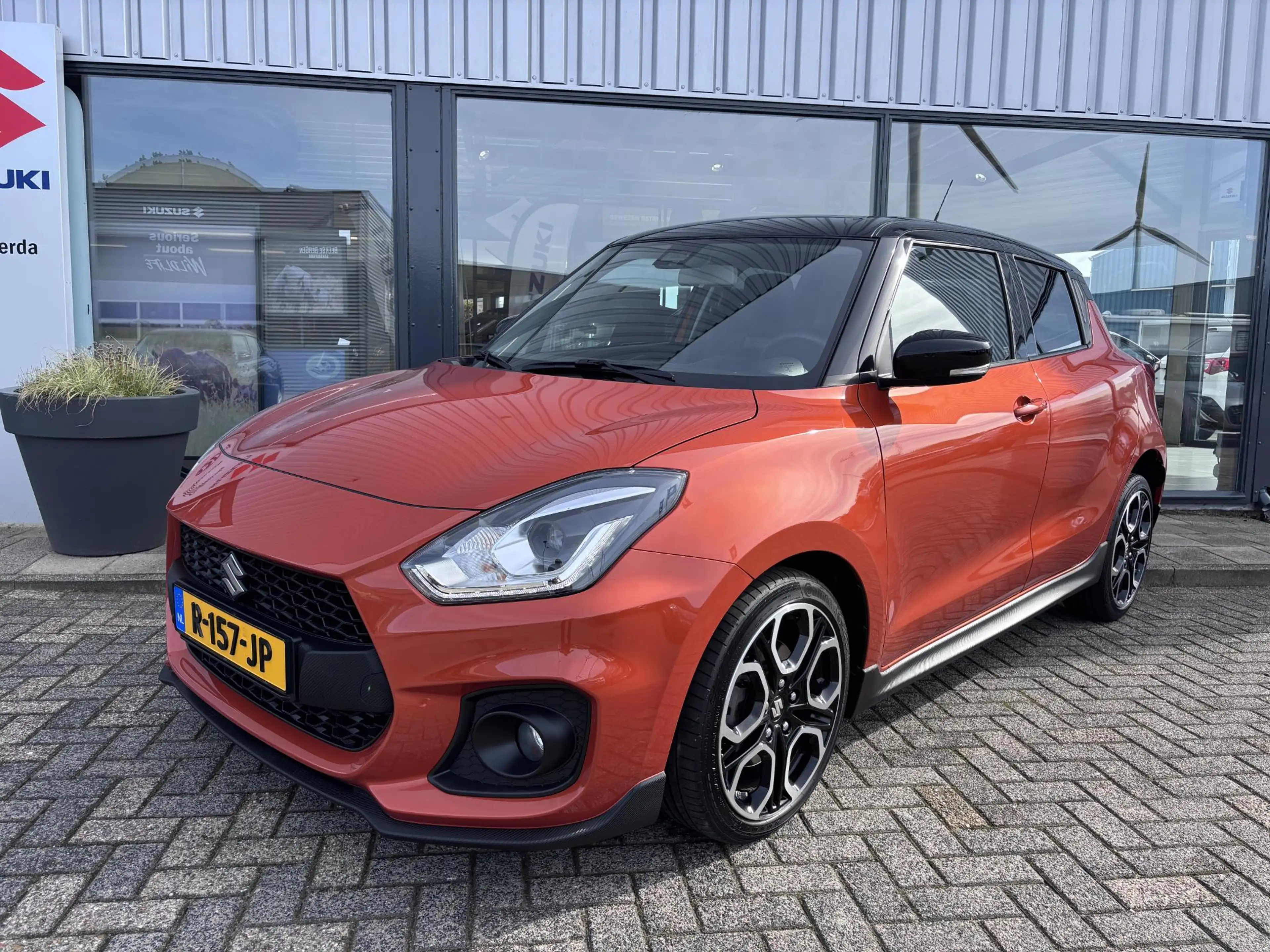 Suzuki Swift 1.4 Sport Smart Hybrid Carplay/Dealeronderhouden — photo 4