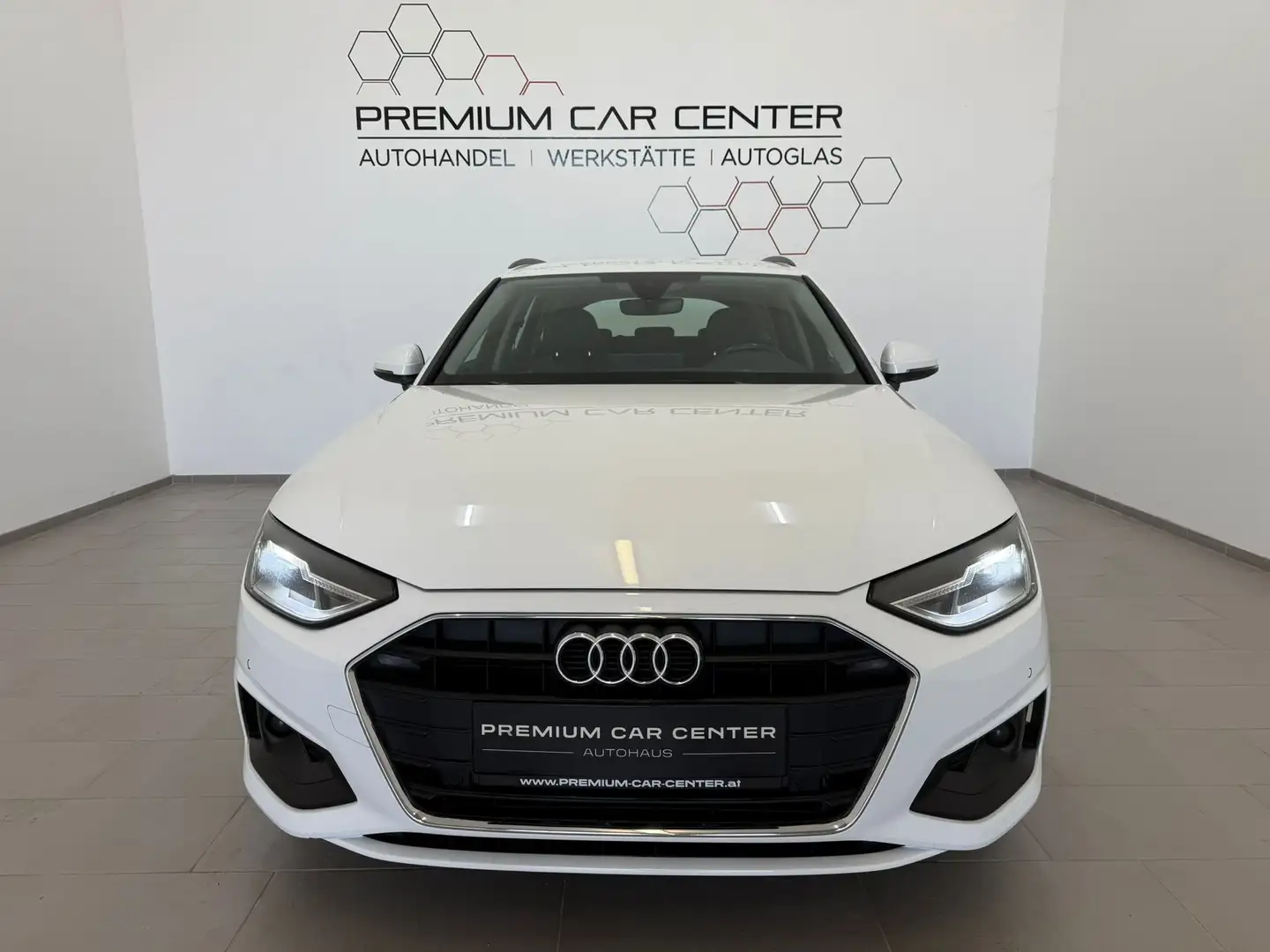 Audi A4 30 TDI Aut. MMI-PLUS / LED / NAVI / SOUND SYSTEM Weiß - 2