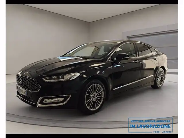 Ford Mondeo 2.0 Hybrid - Vignale