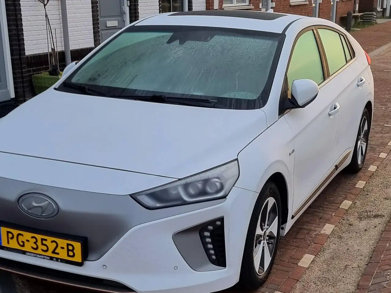Hyundai Ioniq